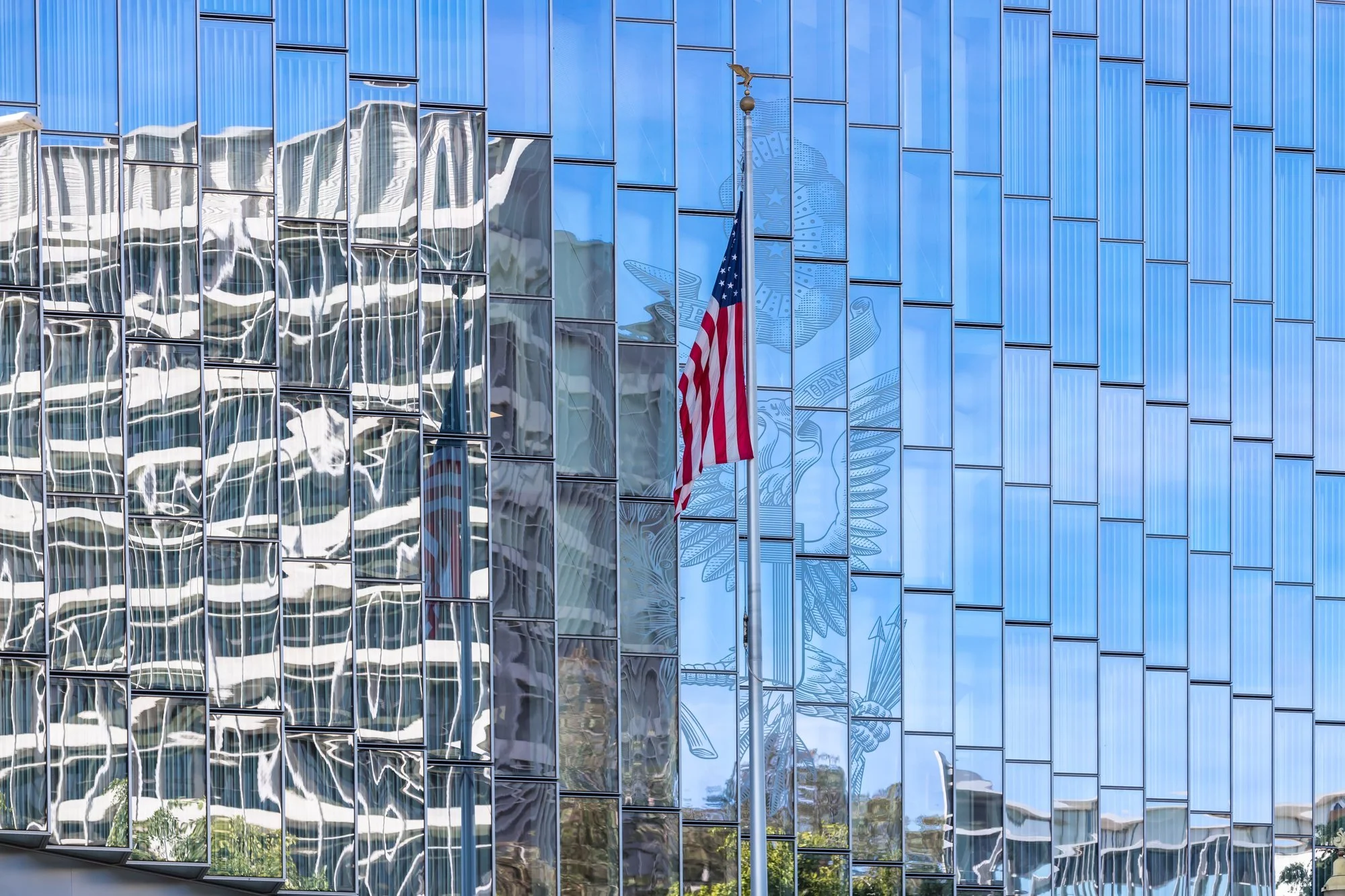 06-american-flag-eagle-seal-rippling-glass-federal-courthouse-downtown-los-angeles-linda-kasian.jpg