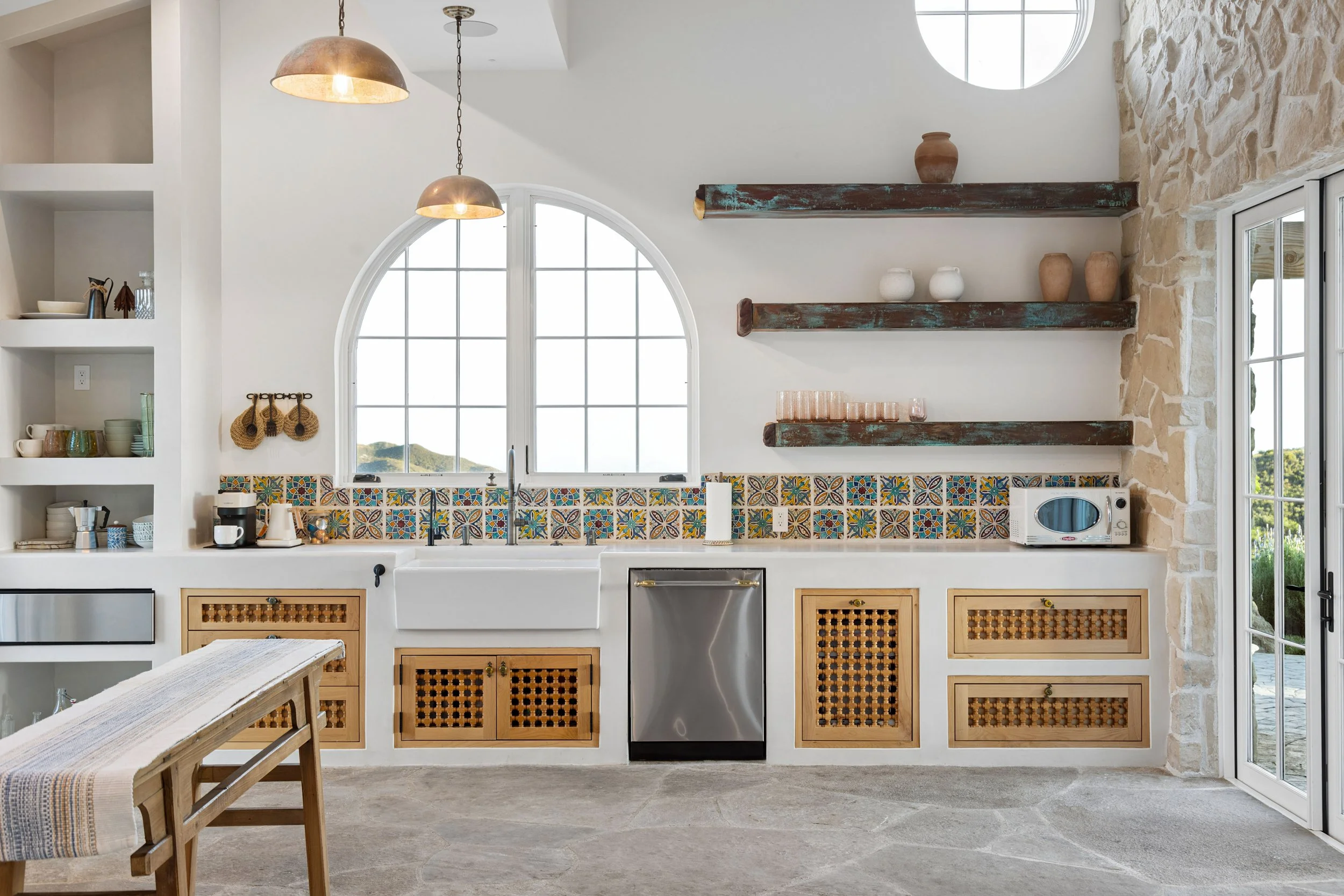malibu-mediterranean-villa-kitchen-farmhouse-sink.jpg