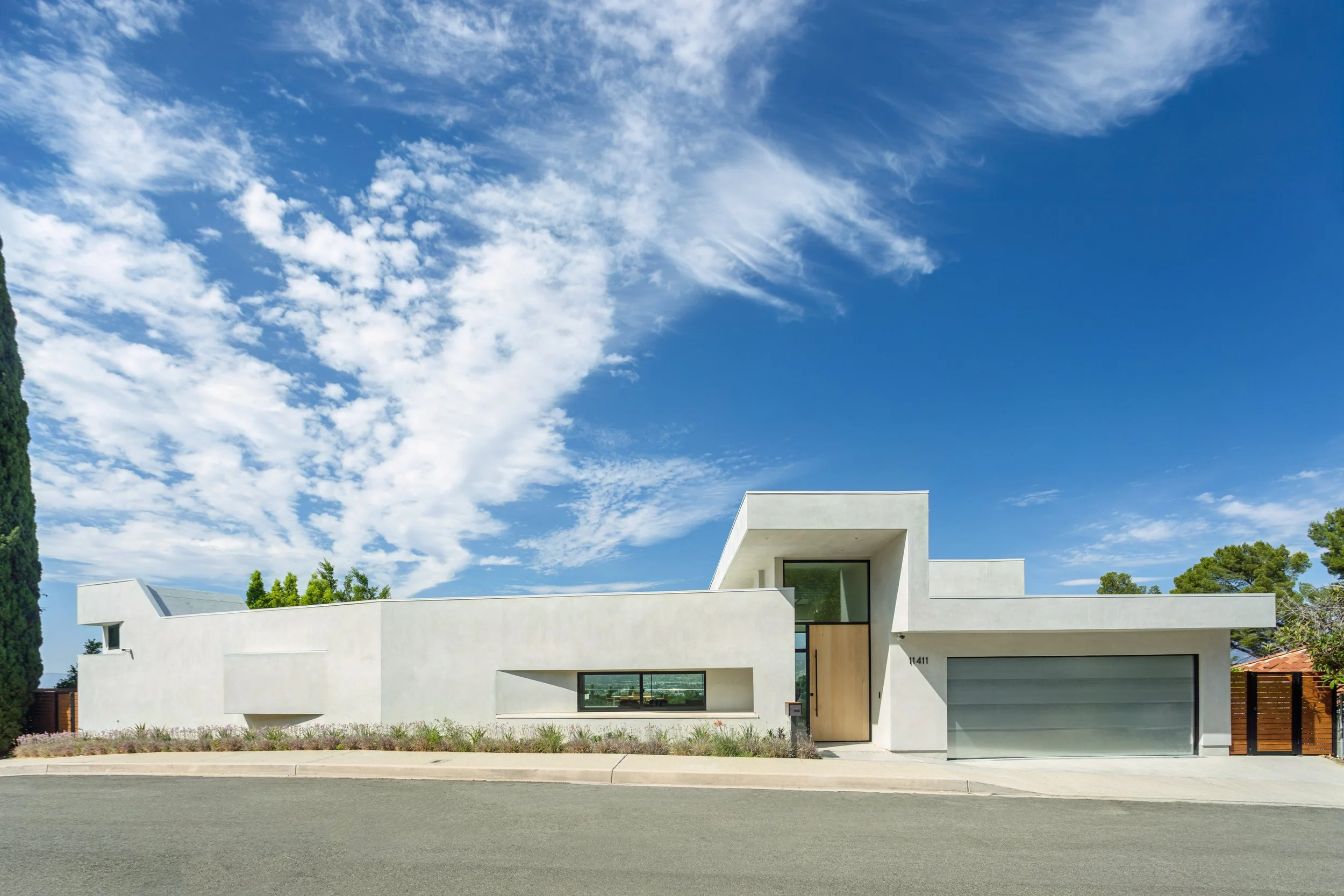 studio-city-modern-home-front-exterior-daytime.jpg