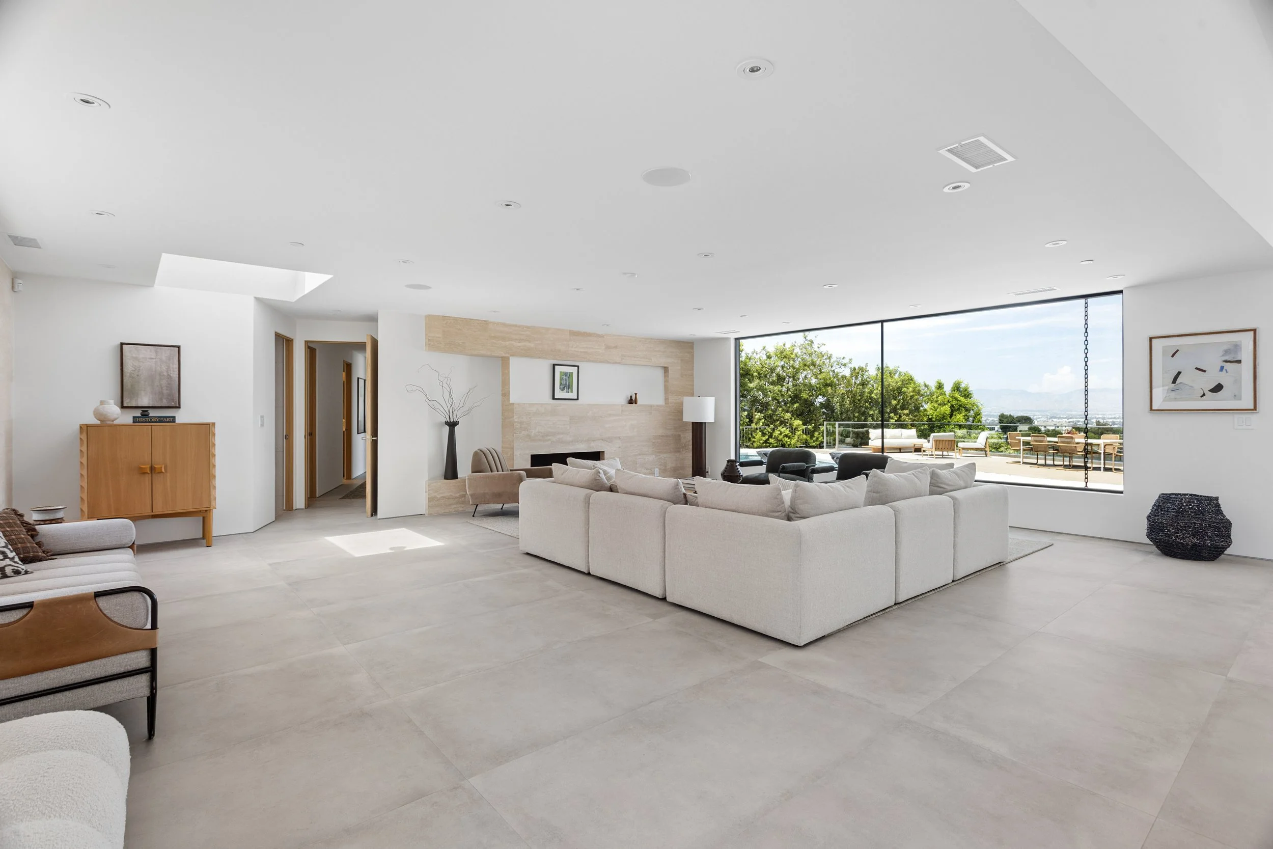 studio-city-modern-home-open-living-valley-view.jpg