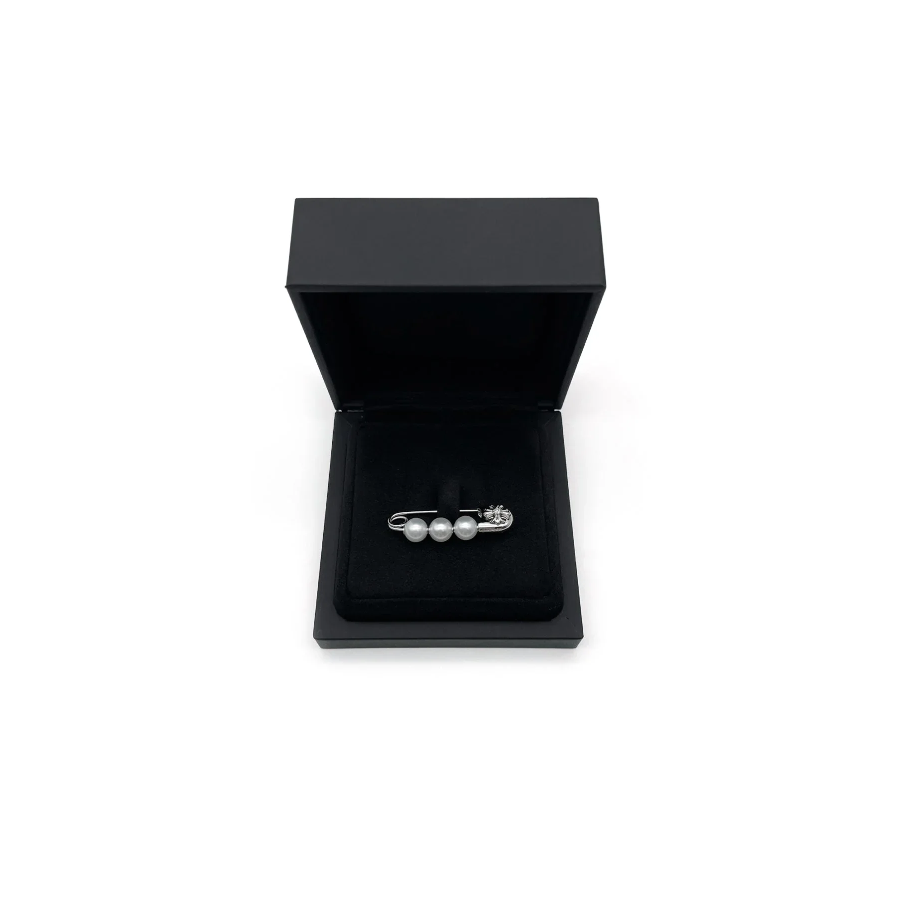 Ali Diamond chrome-hearts-mikimoto-18k-white-gold-diamond-pearl-safety-pin-2701654.webp