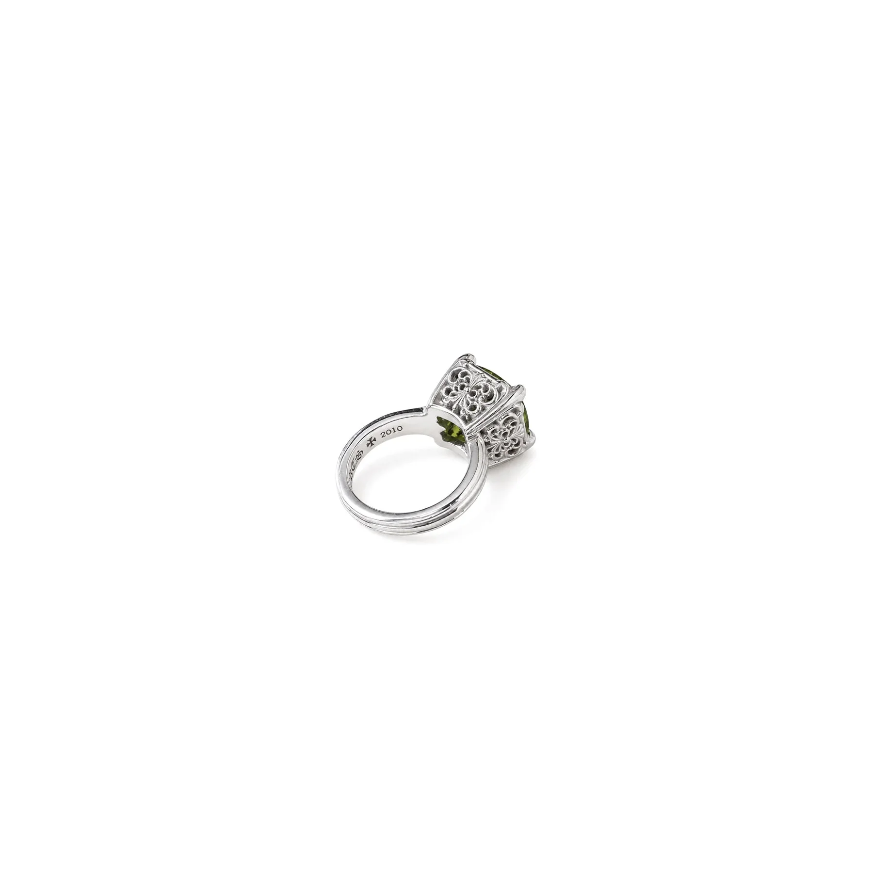 Ali Diamond chrome-hearts-18k-white-gold-peridot-square-ring-9572969.webp
