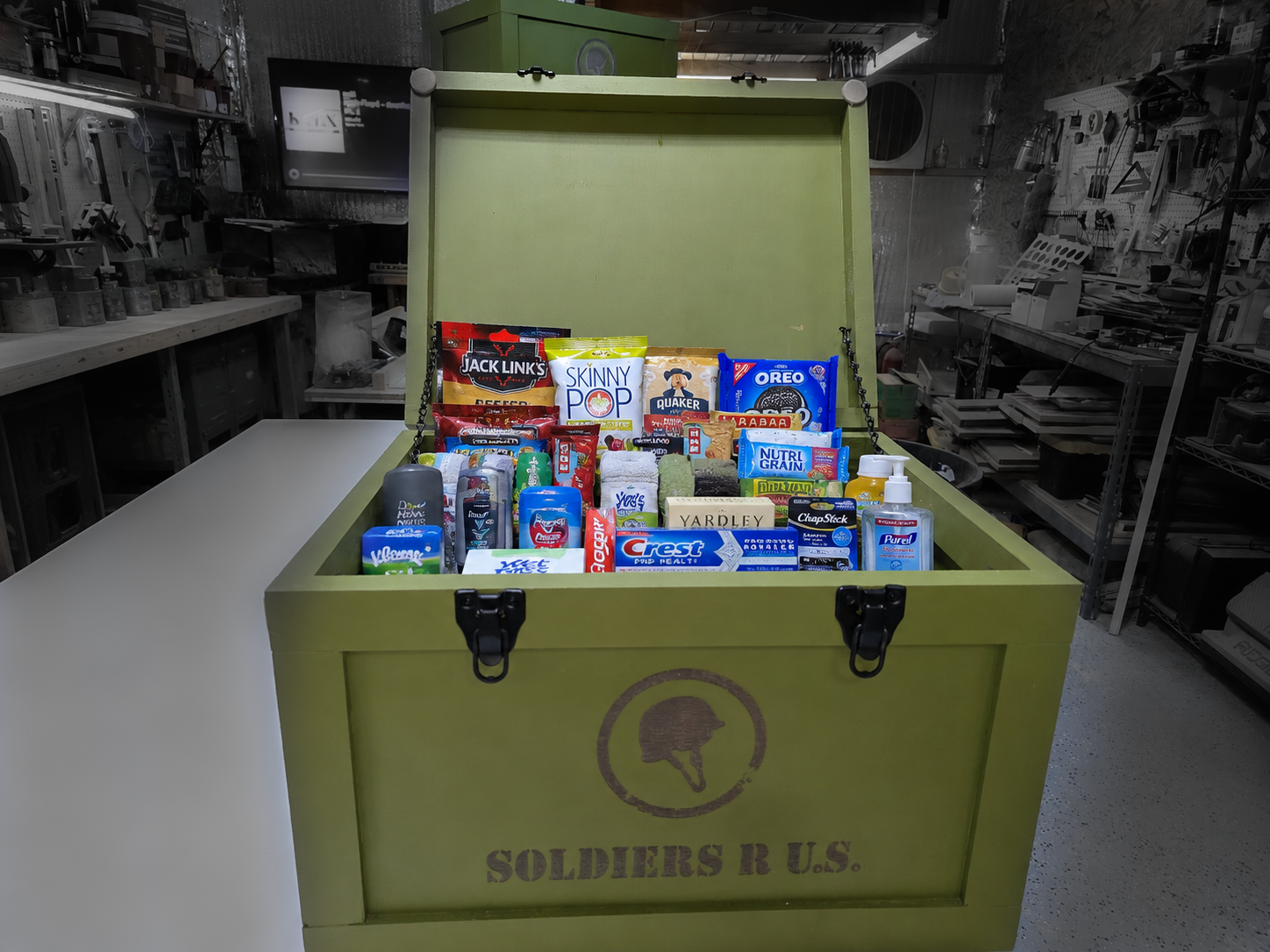 Donation Box Soldiers R Us grey background.png