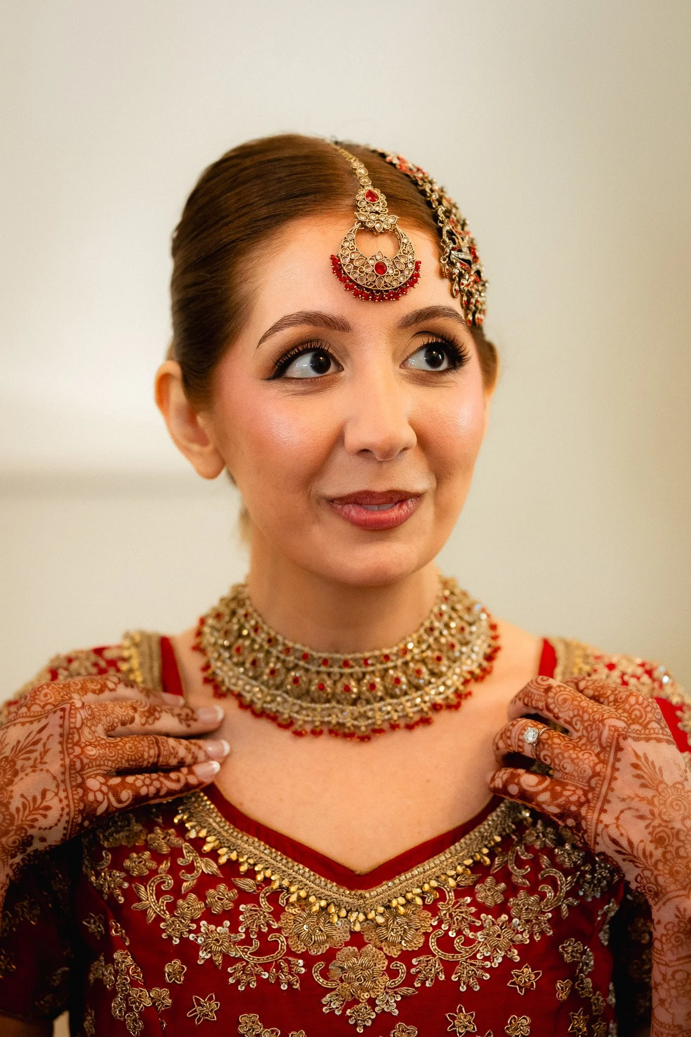 SOUTH ASIAN BRIDE GETTING READY (MARIAM)