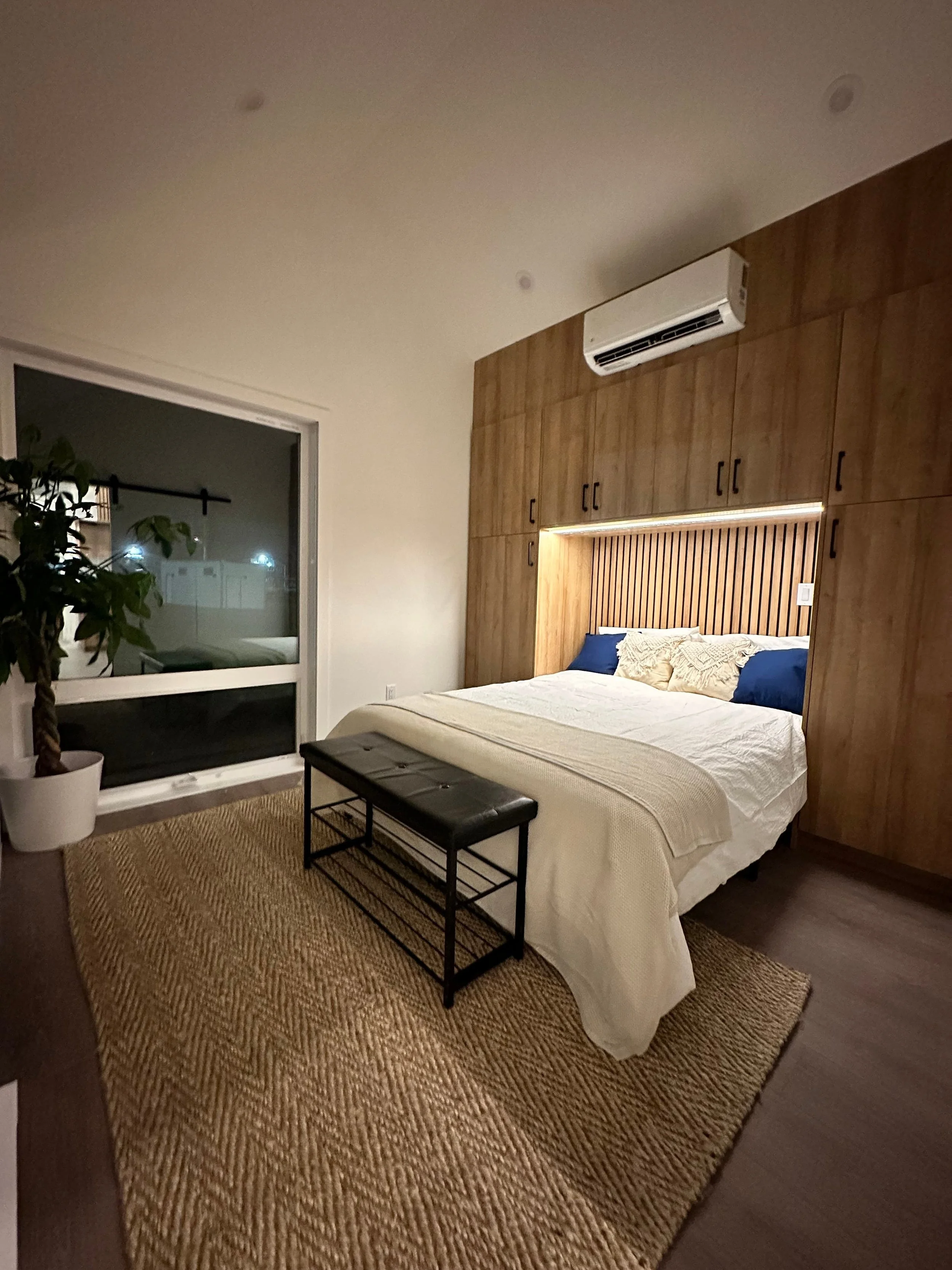 Mod two - main bedroom.jpg