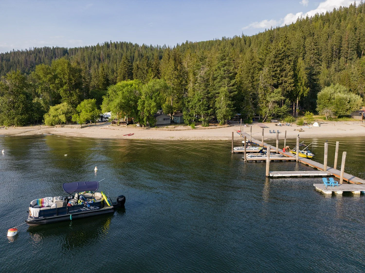drone_Mara_boat_docks_cabins_DJI_0147_web.jpg