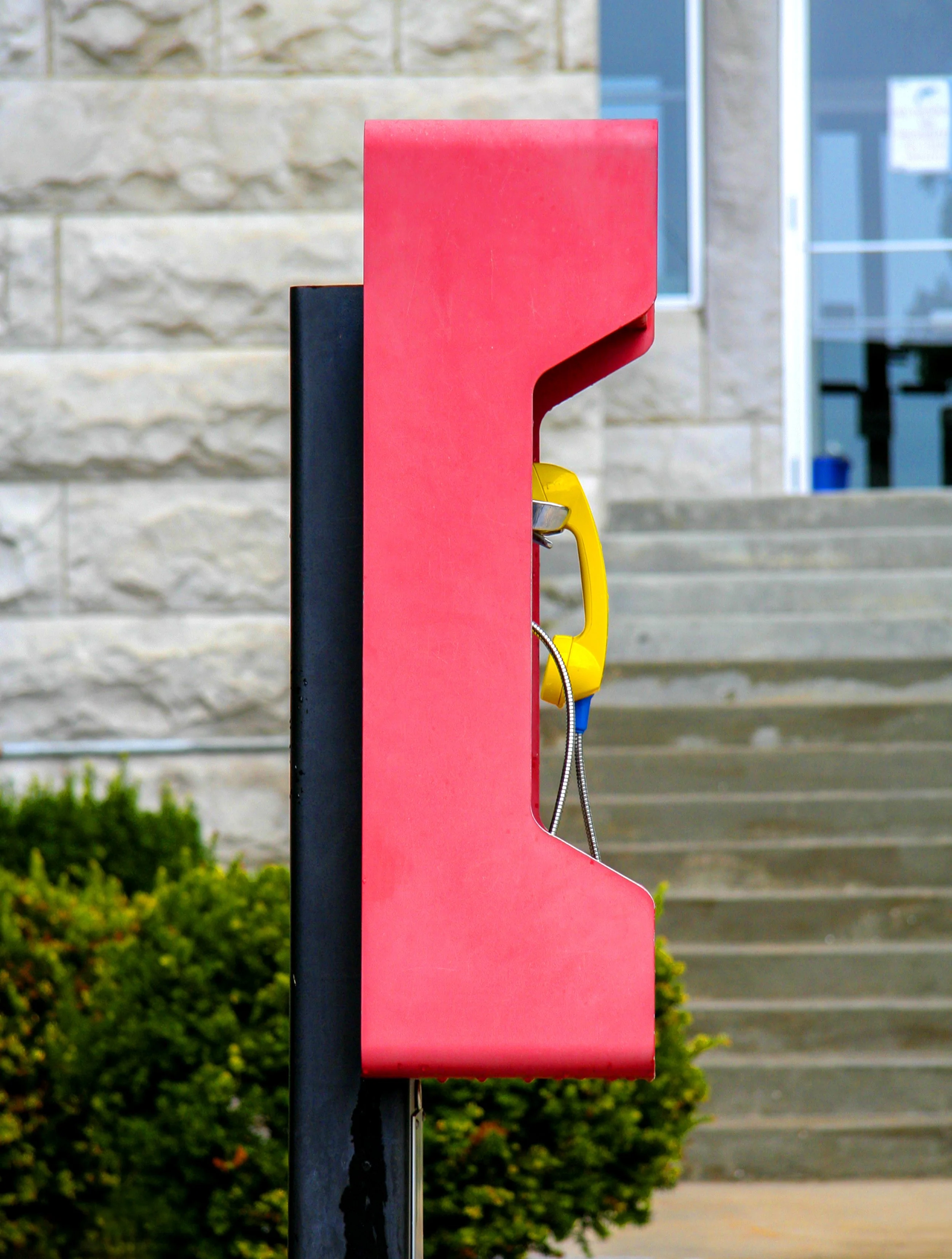 Phonebooth in red, Carthage, MO