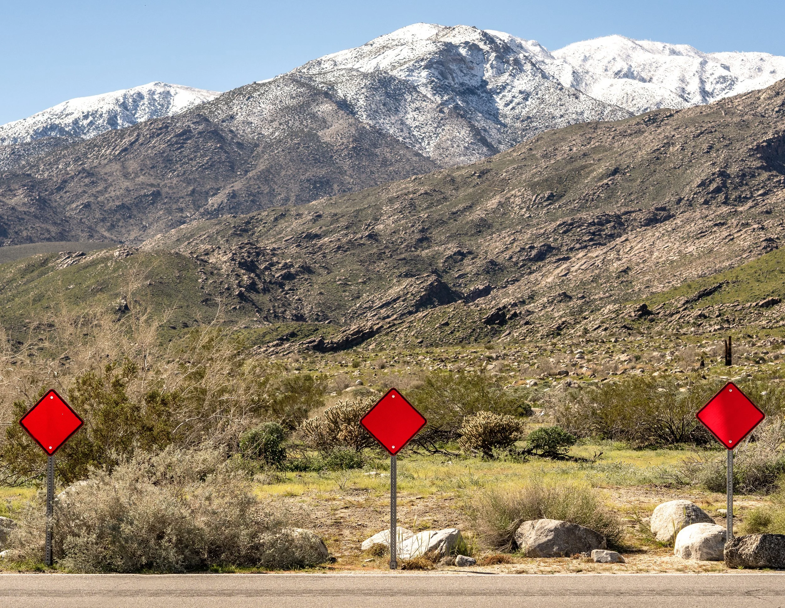 3 red reflectors at Indian Canyons, Palm Springs