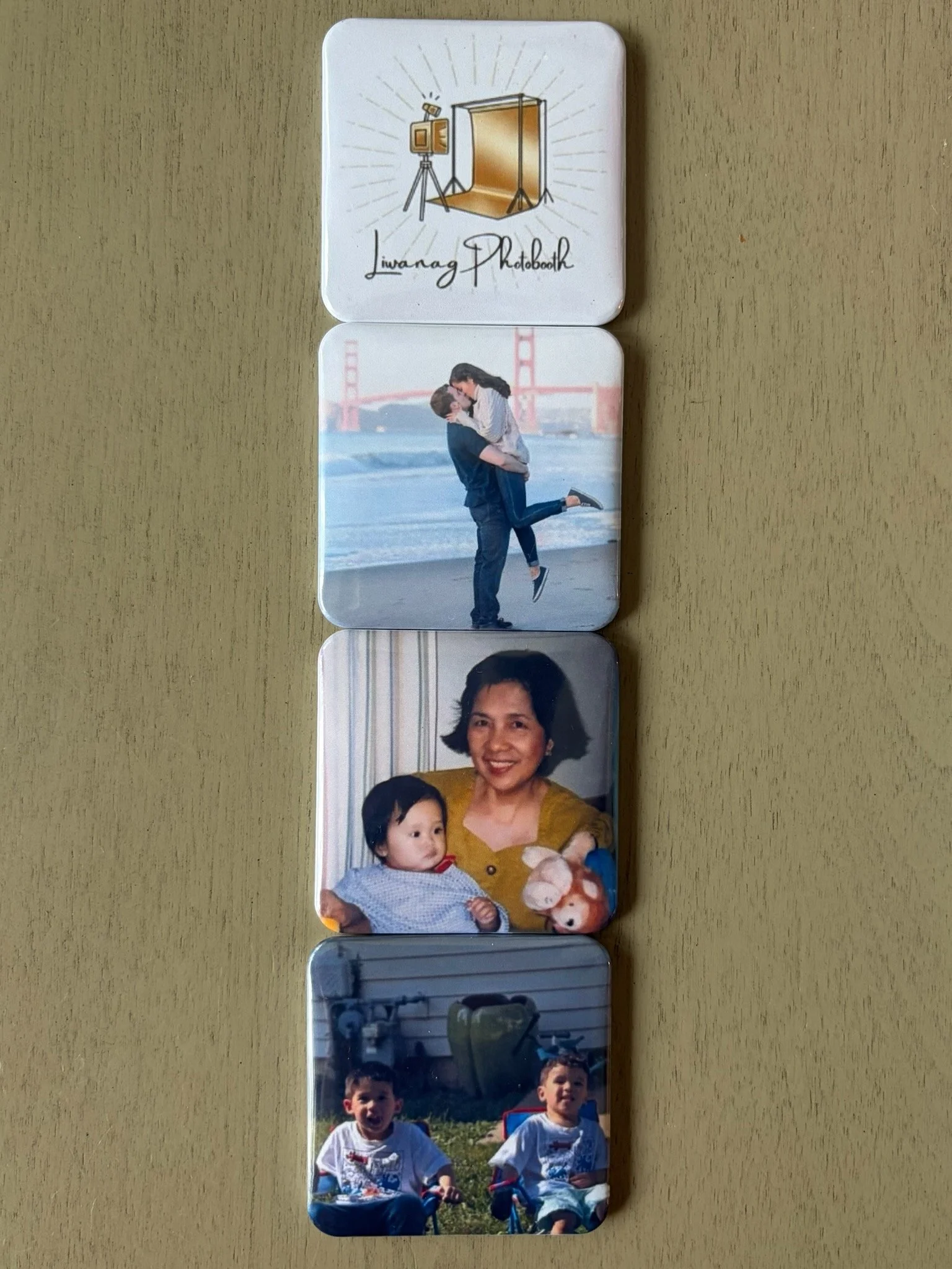 Custom Photo Magnet (set of 4)
