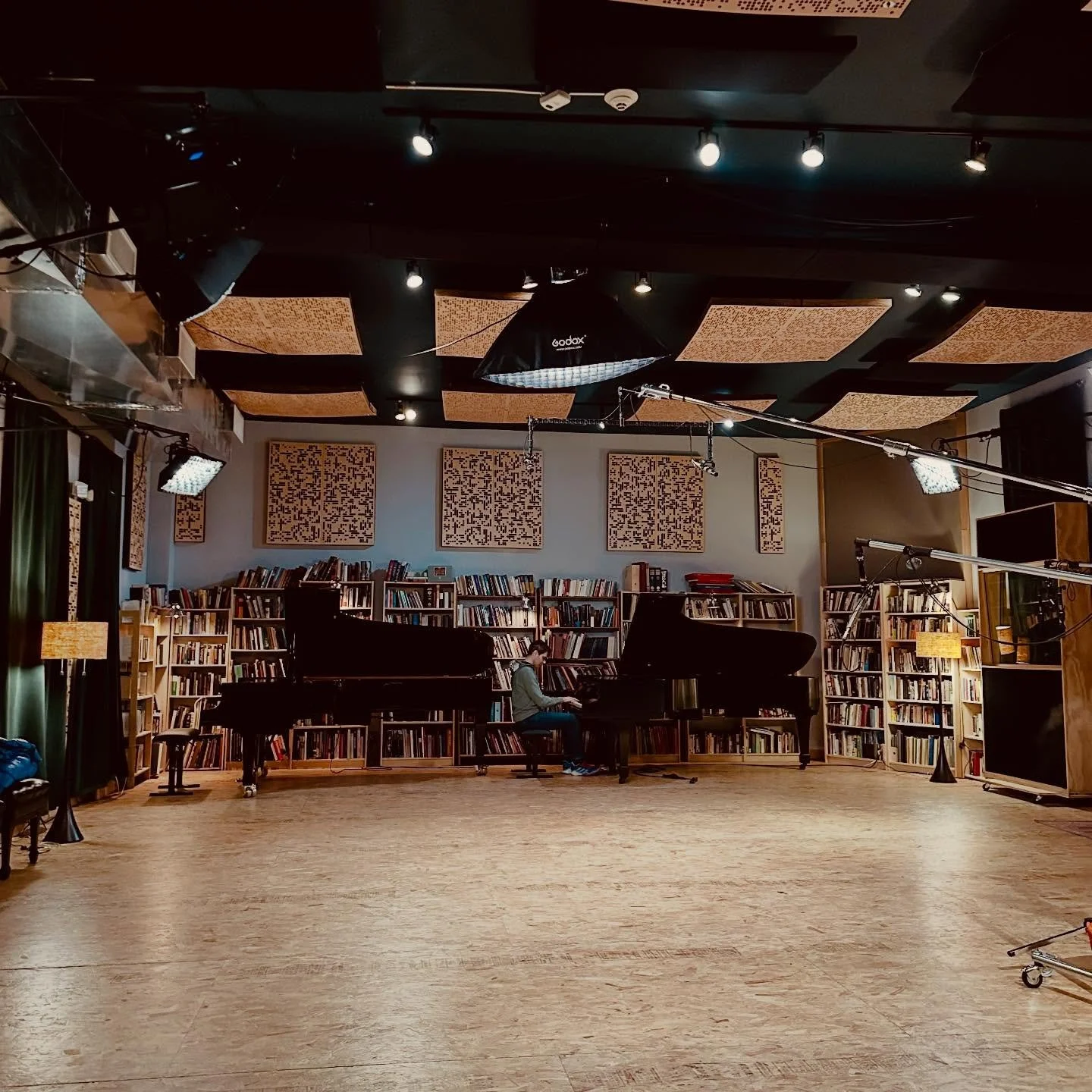 Good day checking out @oktavenaudio for a new project coming up. Going to be great! Thank you, Ryan, for the tour #studiolife #engineer #steinway #newyork