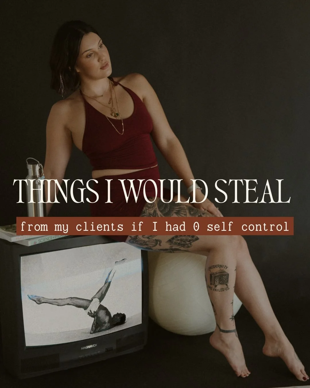 Good news for my clients: stealing is illegal and apparently frowned upon. This is just the occupational hazard of photographing cool people unfortunately. 

#decaturillinoisphotographer #centralilphotography #photoghumor #stealmylook #illinoisphotog