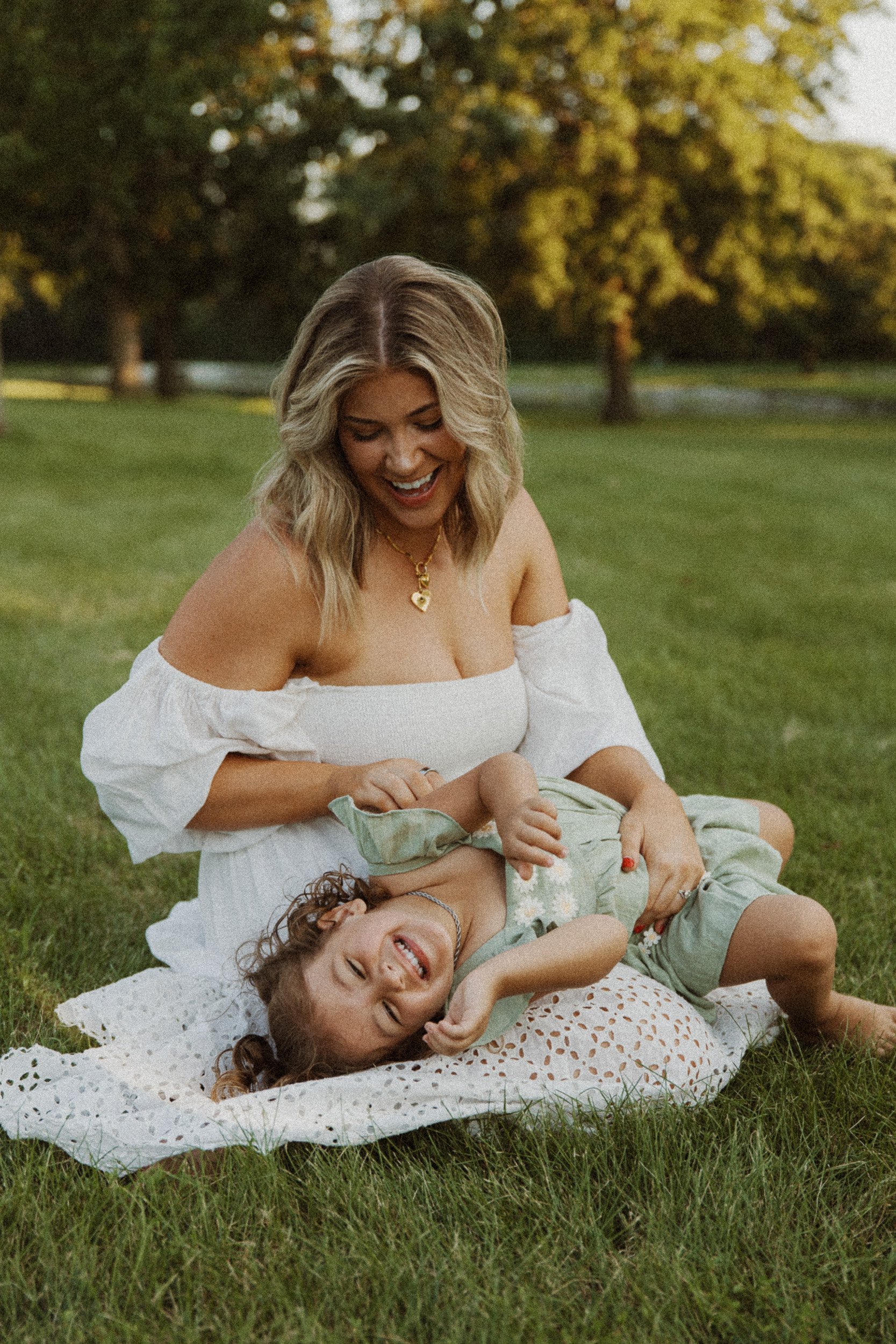 winan-family-golden-hour-web-40.jpg