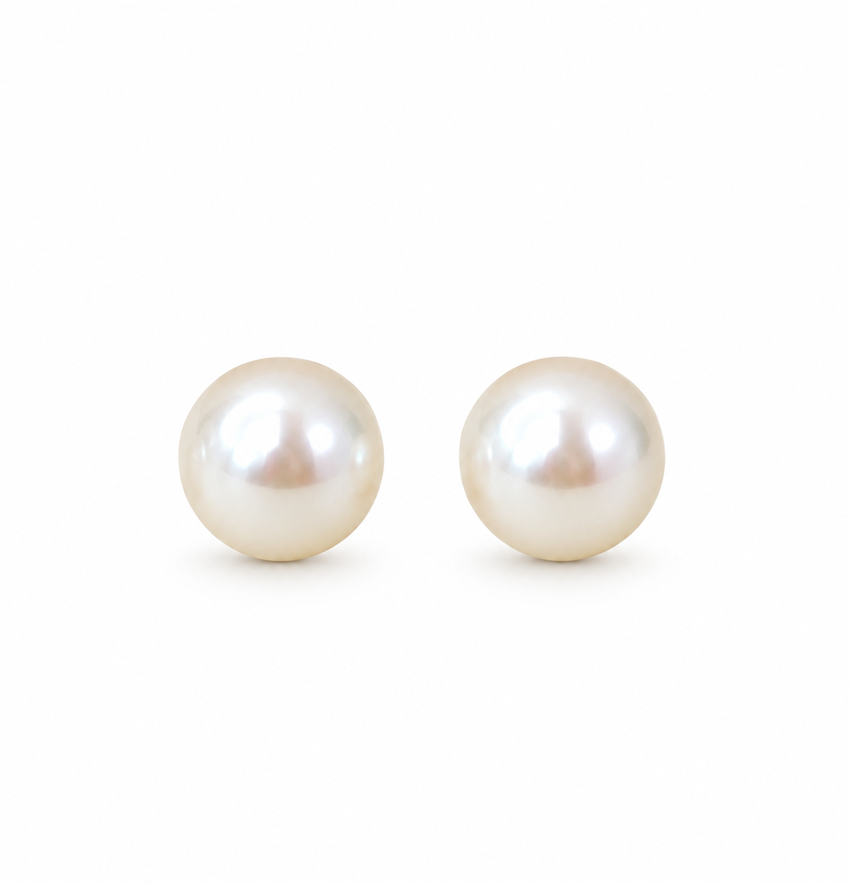 The Pearl Studs