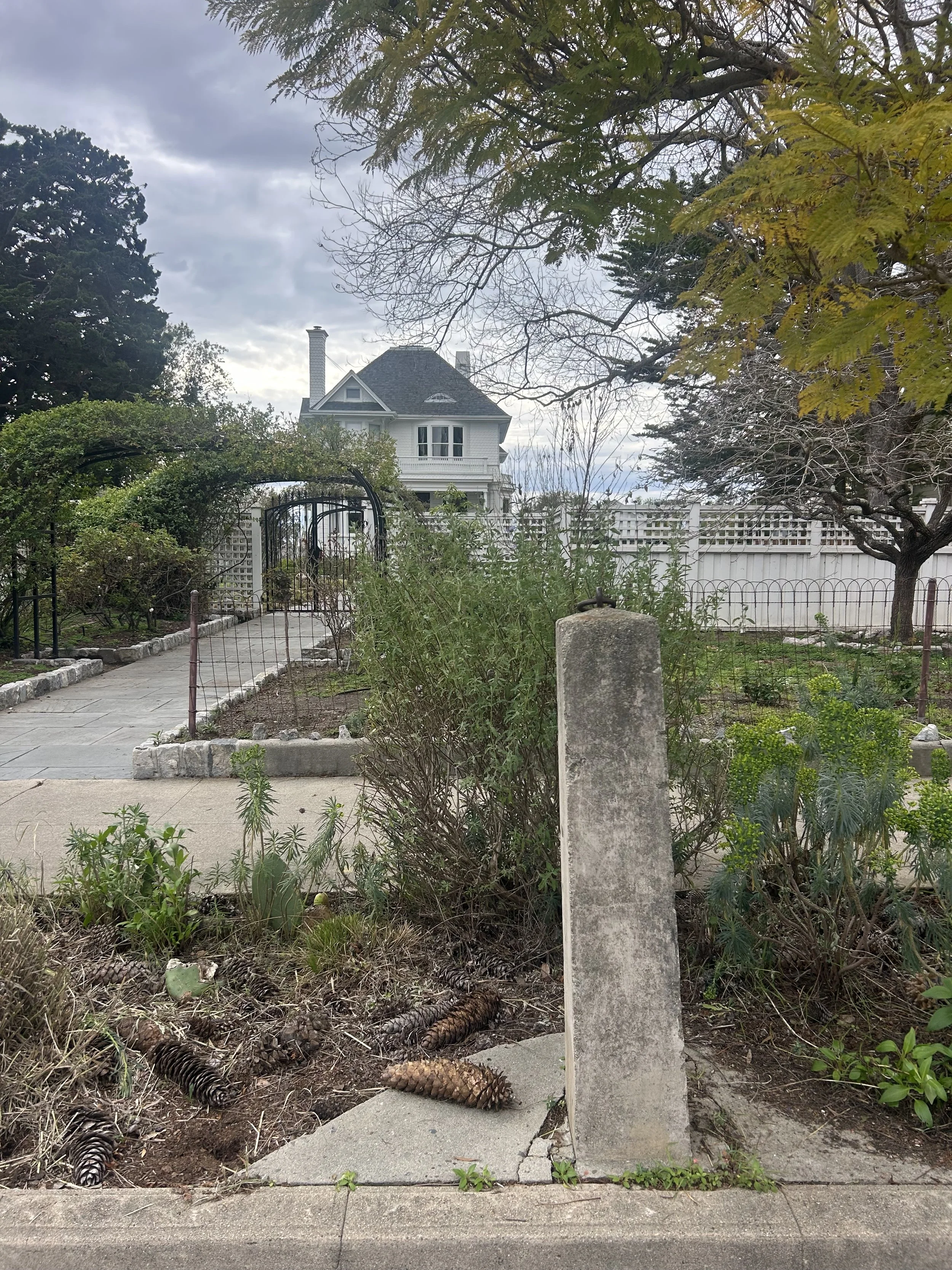303 Oceanview, 1880