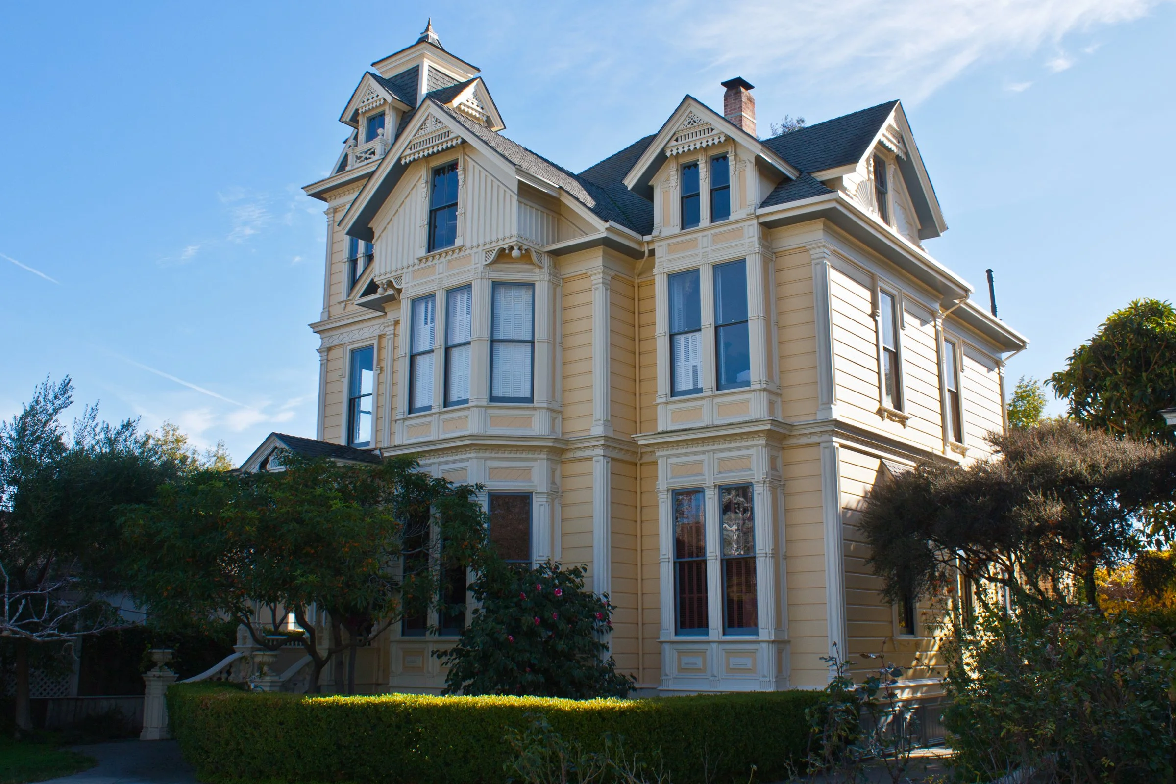 207 Mission Street
