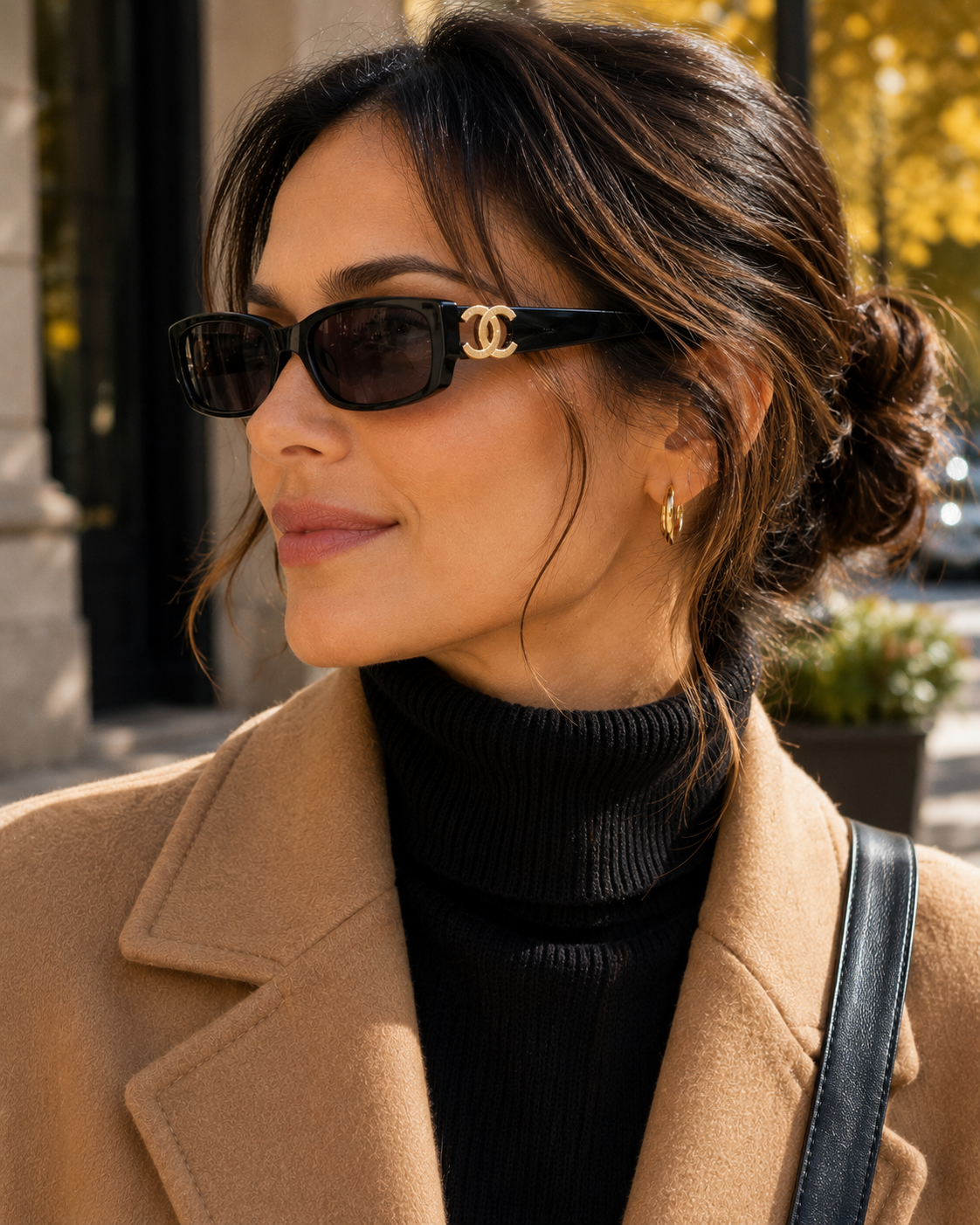Chanel Vintage Black Rectangular Sunglasses with Gold CC Logo – Made in Italy