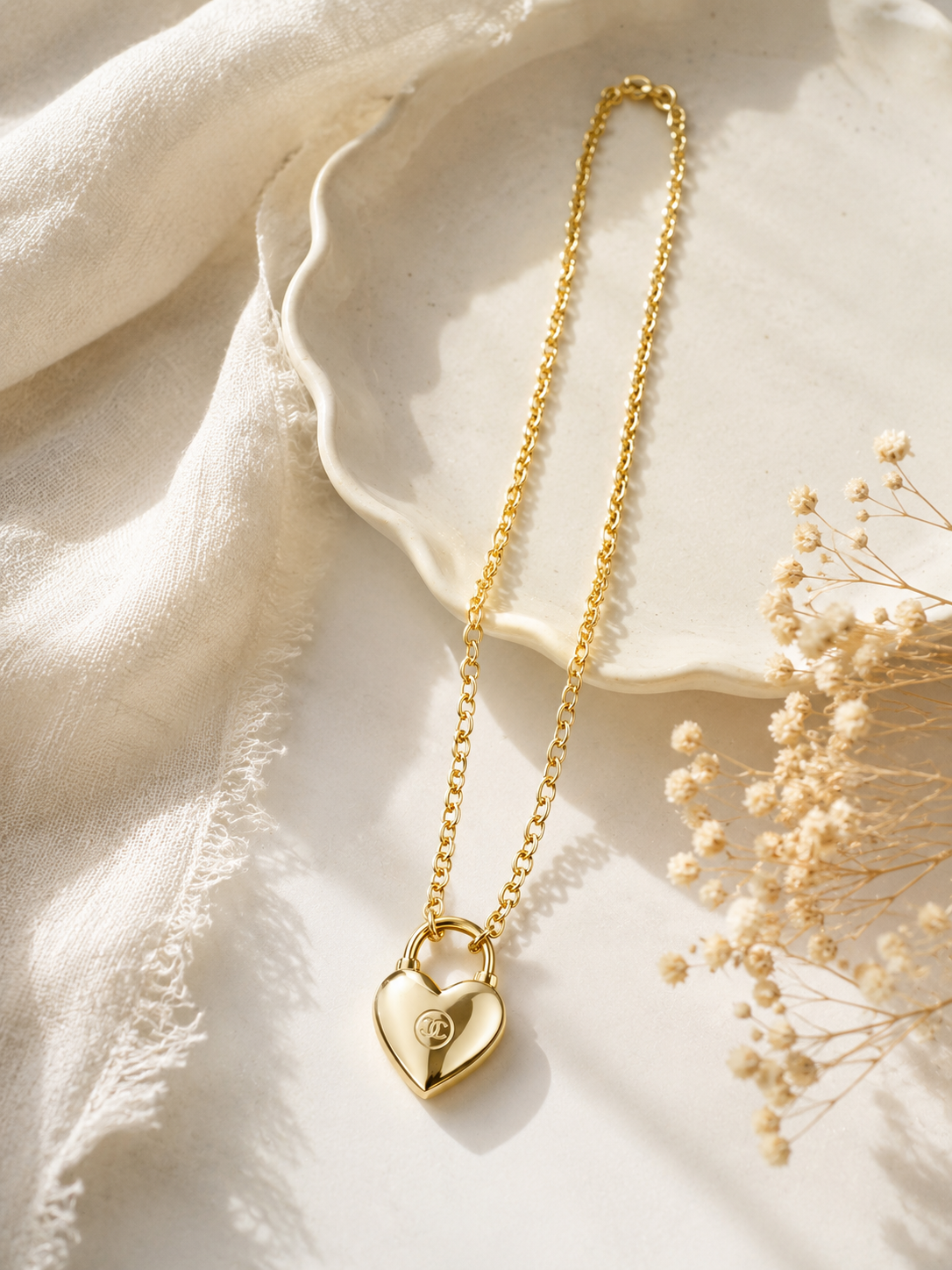 Gorjana Heart Necklace.PNG