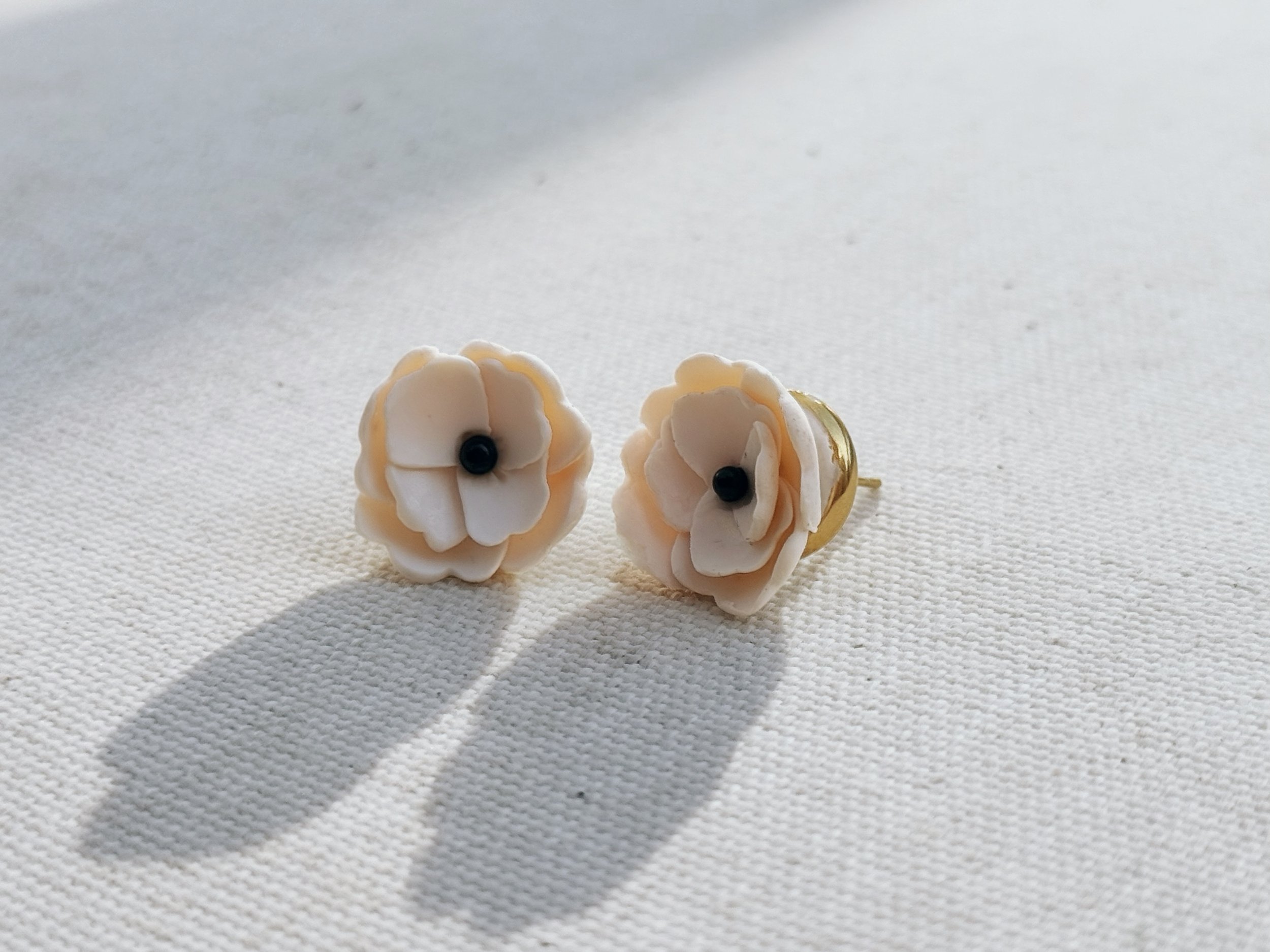 Cream Rose Stud Earrings