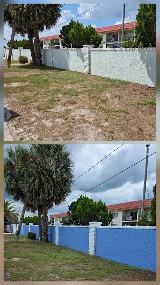 Because of the prolonged exposure to the Florida heat, humidity, and heavy rain, we needed to use a premium product on this old stucco privacy wall. We used Sherwin-Williams Loxon self-cleaning acrylic with dirt shedding technology. In other words, w