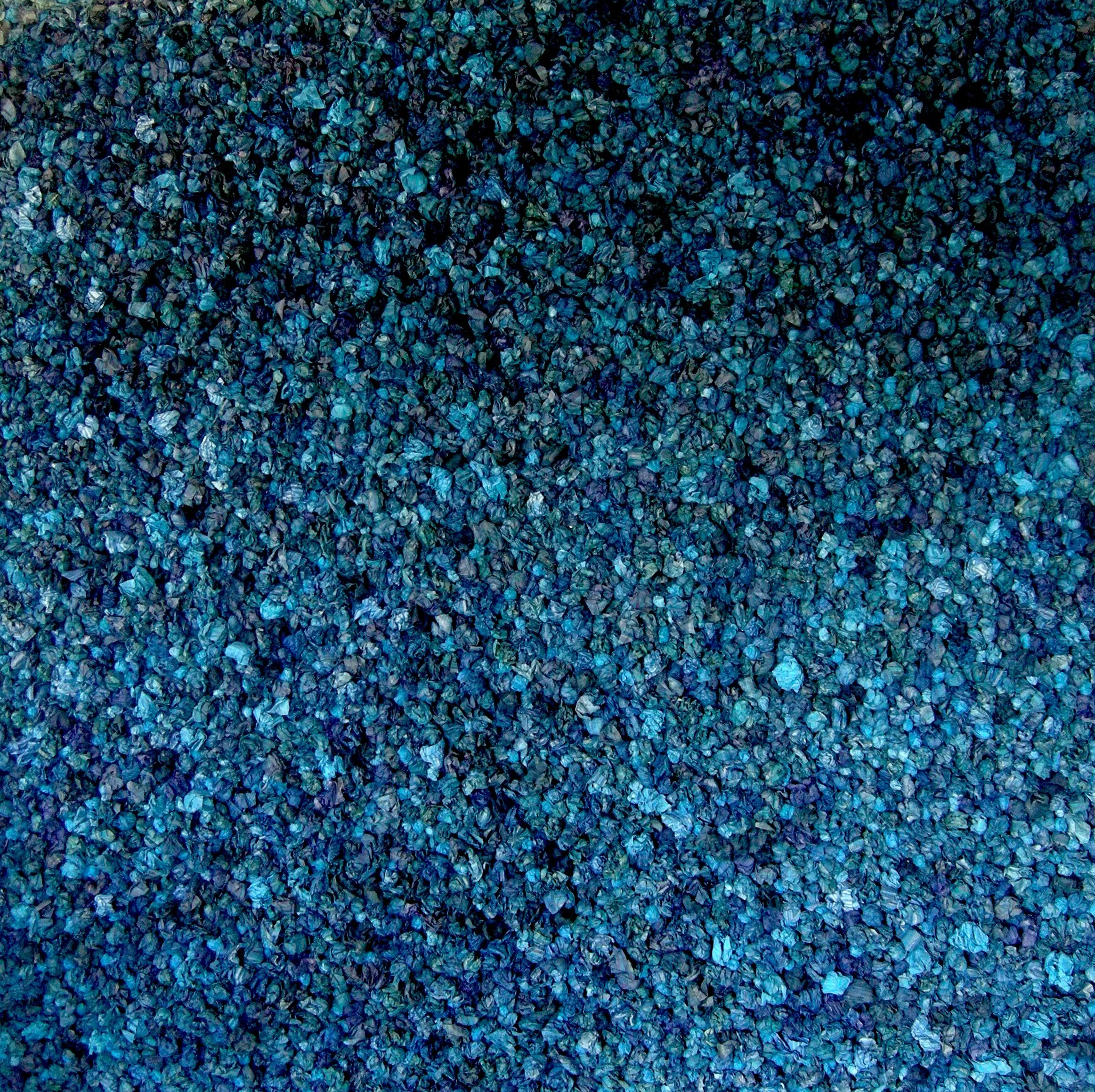 Baren work stripe three dimensional 5, 1977-1990, Lapis lazuli pigment on Japanese paper, 91.5 x 91.5cm