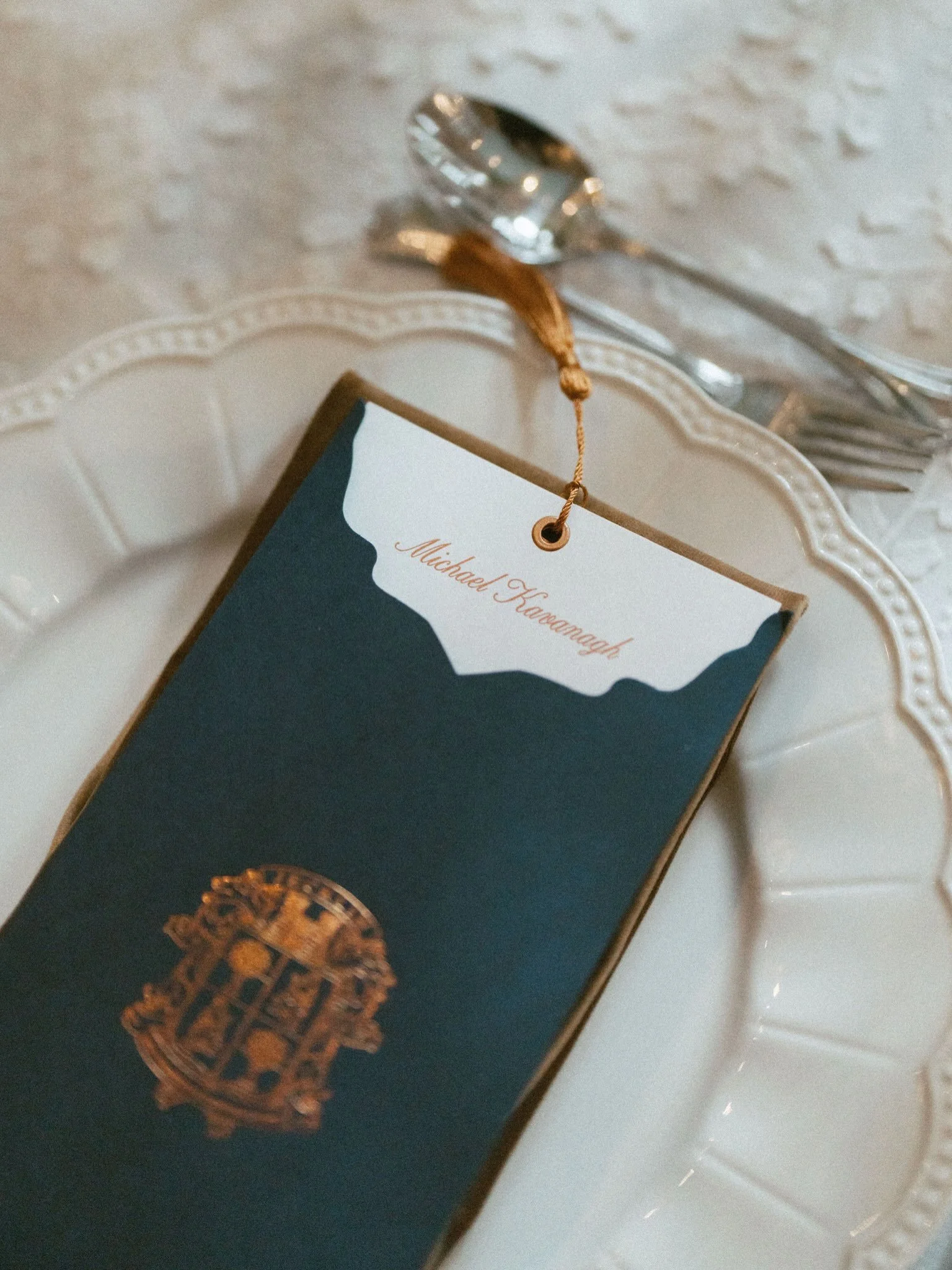 Family crest + custom pocket + tassle = perfection

Bride: @alliemo_ 
Planner: @sarareneeevents
Design, D&eacute;cor &amp; Florals: @bircheventdesign
Wedding Dress: @daniellefrankel
After Party Dress: @antoine.guerin_
Venue: @breakerswedding
Photogra