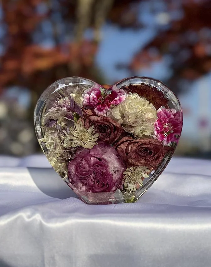 jm-resincreations-bouquet-_0036_cuore app.jpg