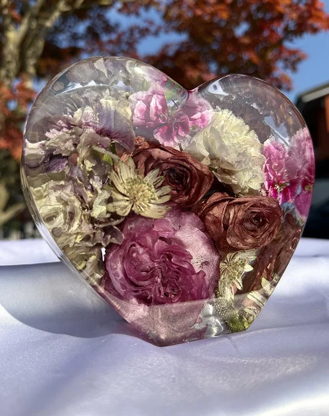 jm-resincreations-bouquet-_0035_cuore app.jpg