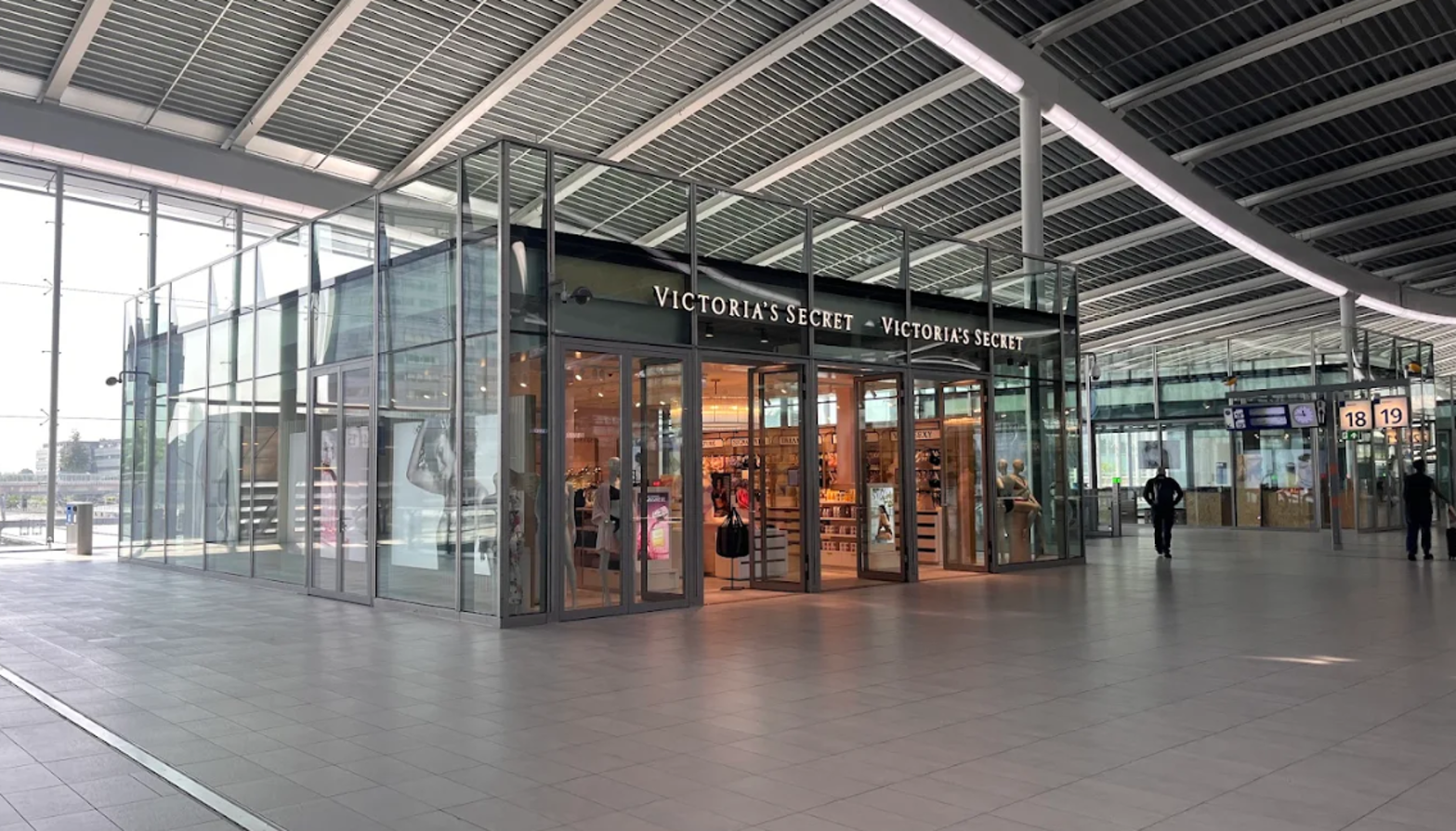 Existing Victoria's Secret Utrecht Netherlands