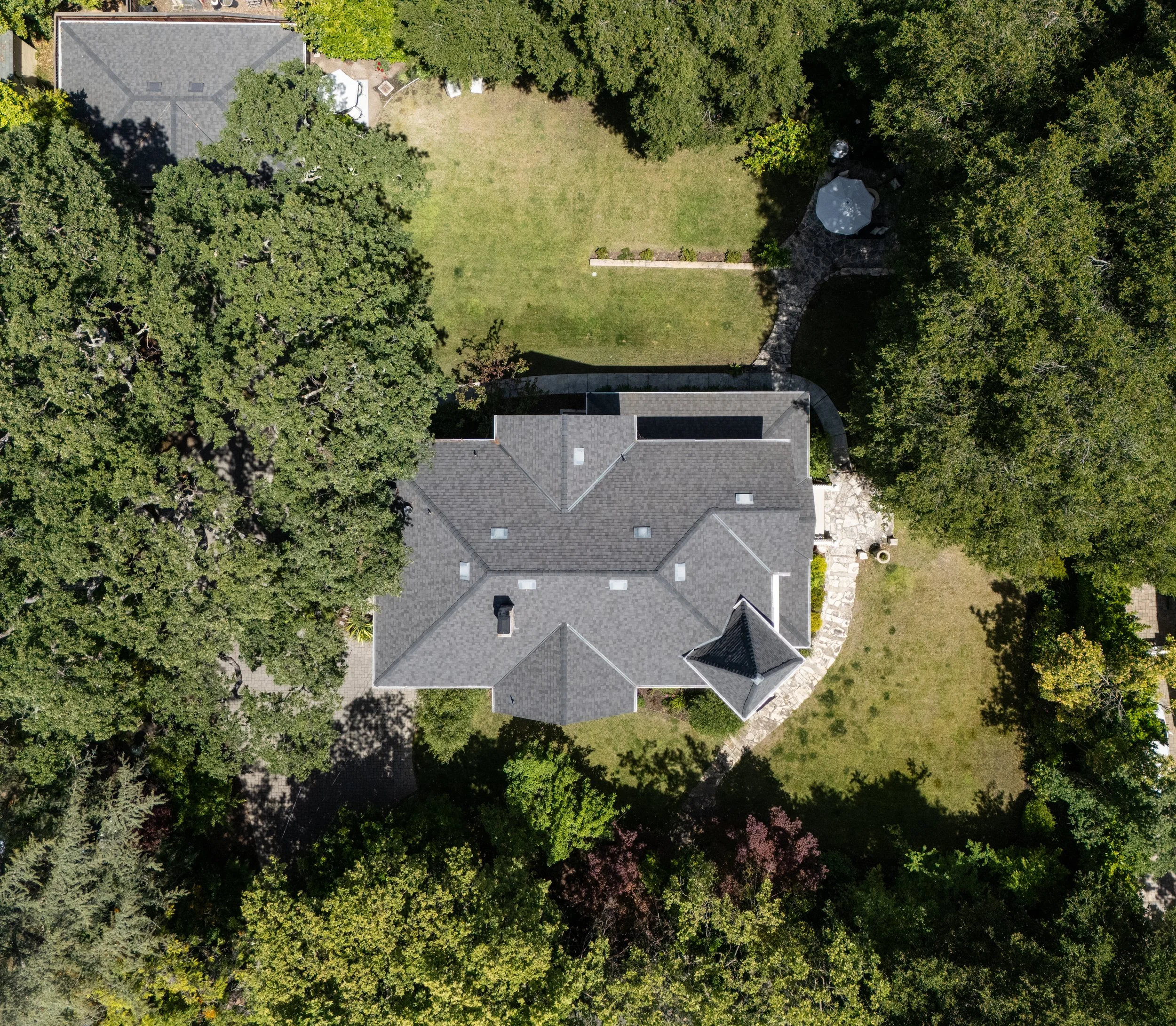 55-AmherstOverhead_Matt_Anello--MLS.jpg