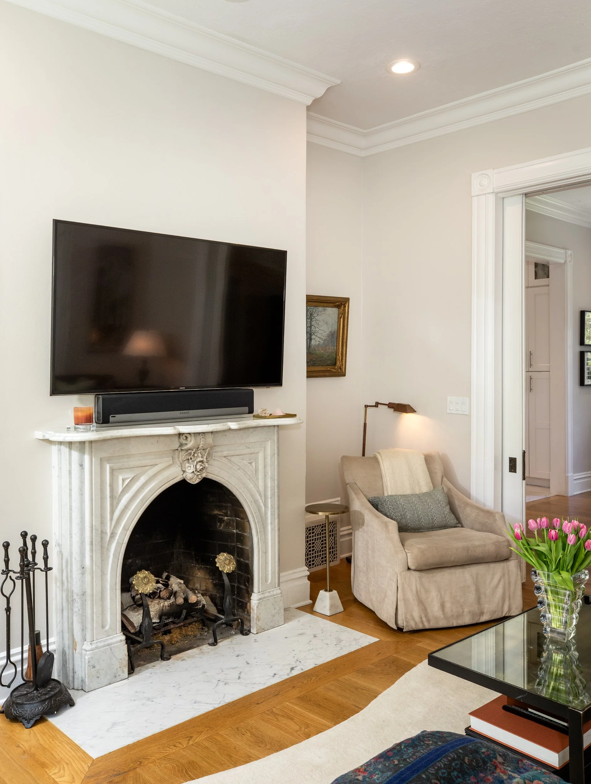 13-Amherst_Matt_Anello-9498-MLS.jpg
