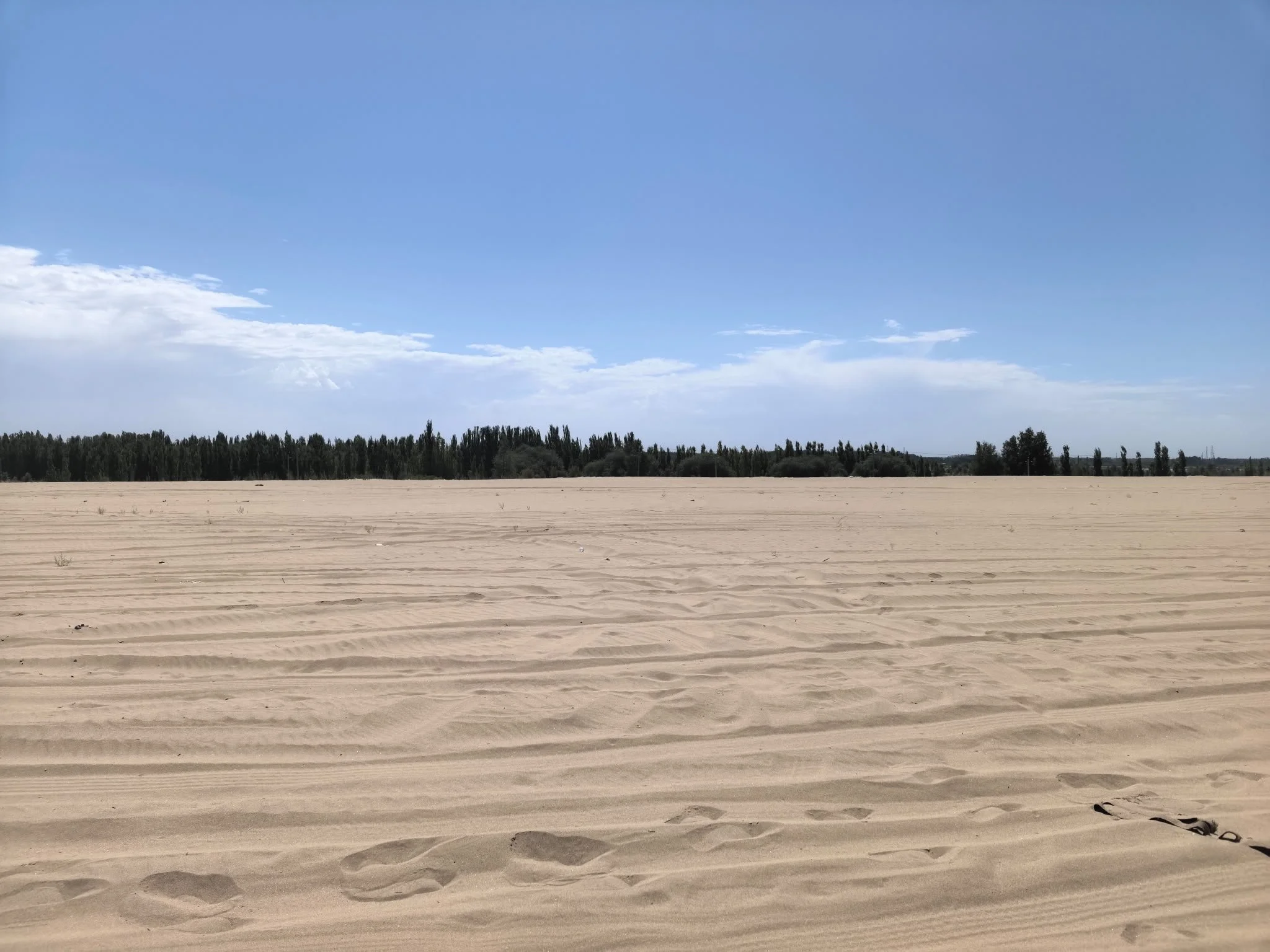taklamakan desert