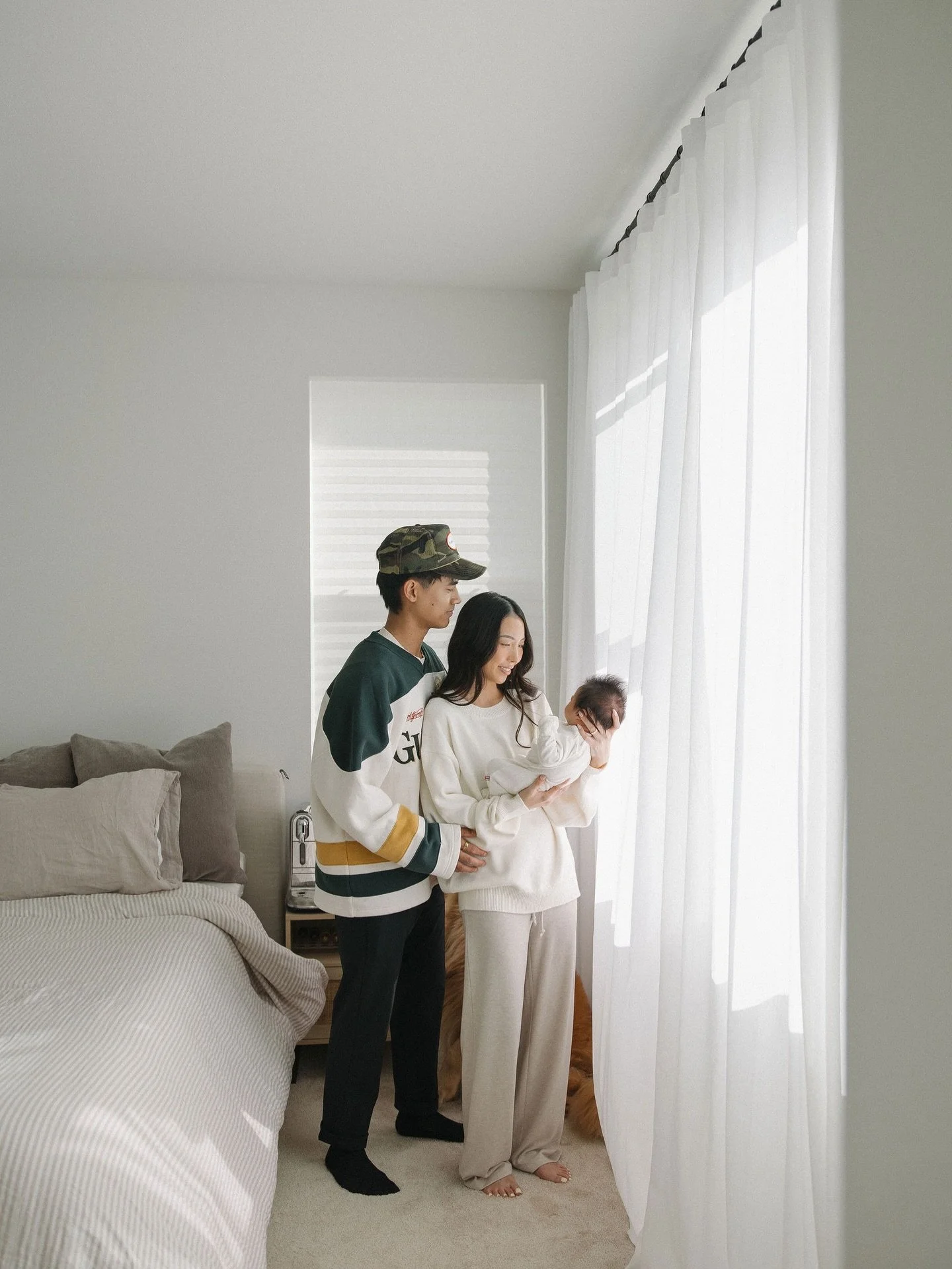 Newborn sessions are for preserving the fleeting moments of life, making time stand still for a little while. And when the world keeps spinning you&rsquo;ll have these memories to step back into, to remember it like it was yesterday. THAT is why I al