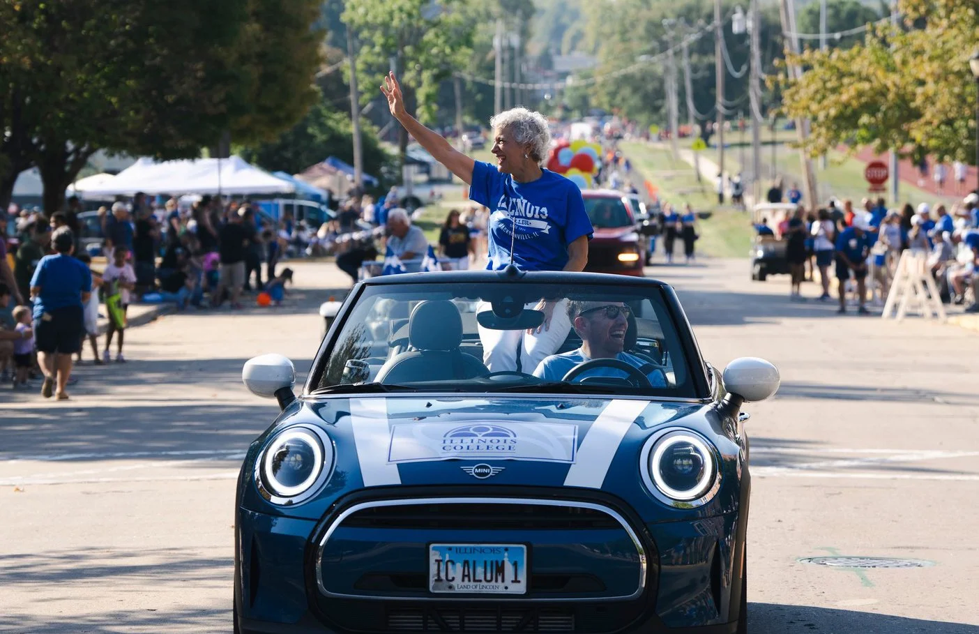 Illinois College Homecoming Parade