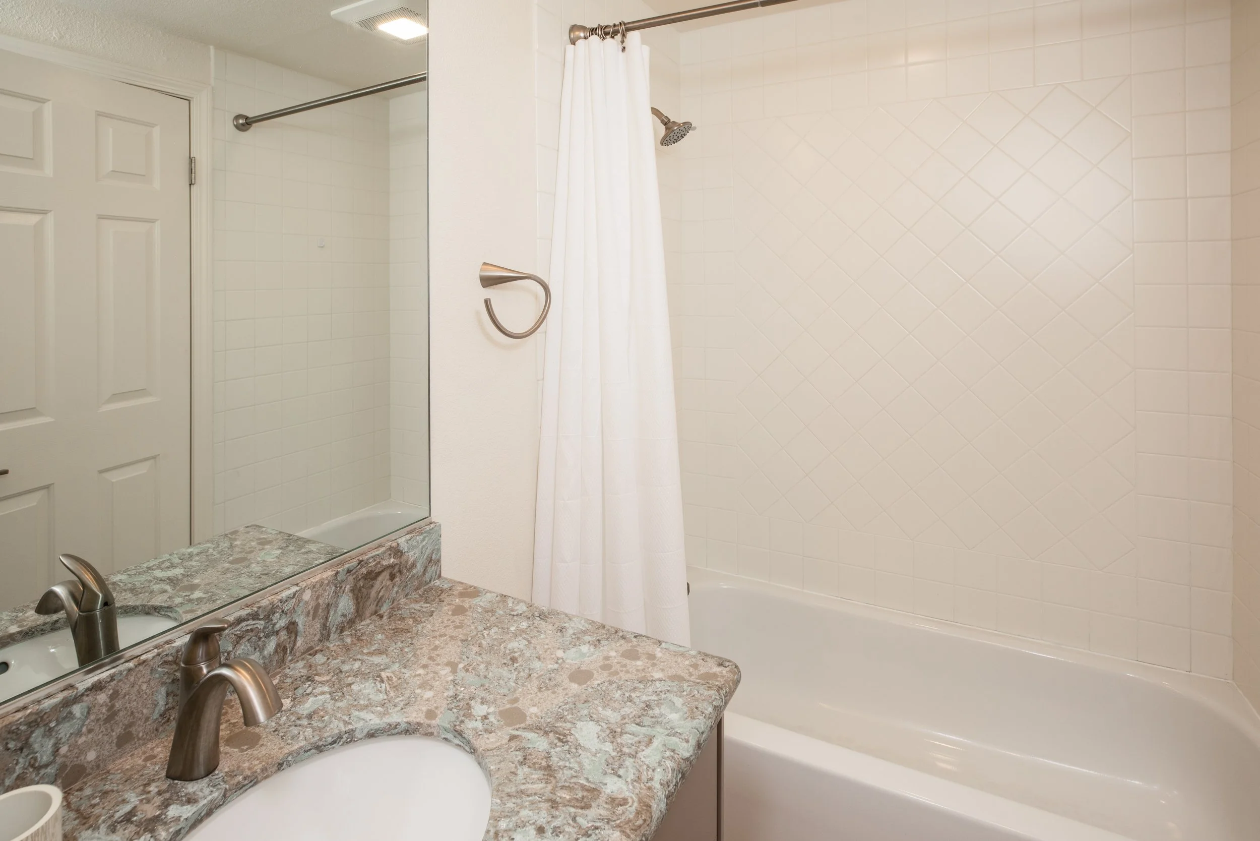 17-Dana_Matt_Anello-9274-MLS.jpg