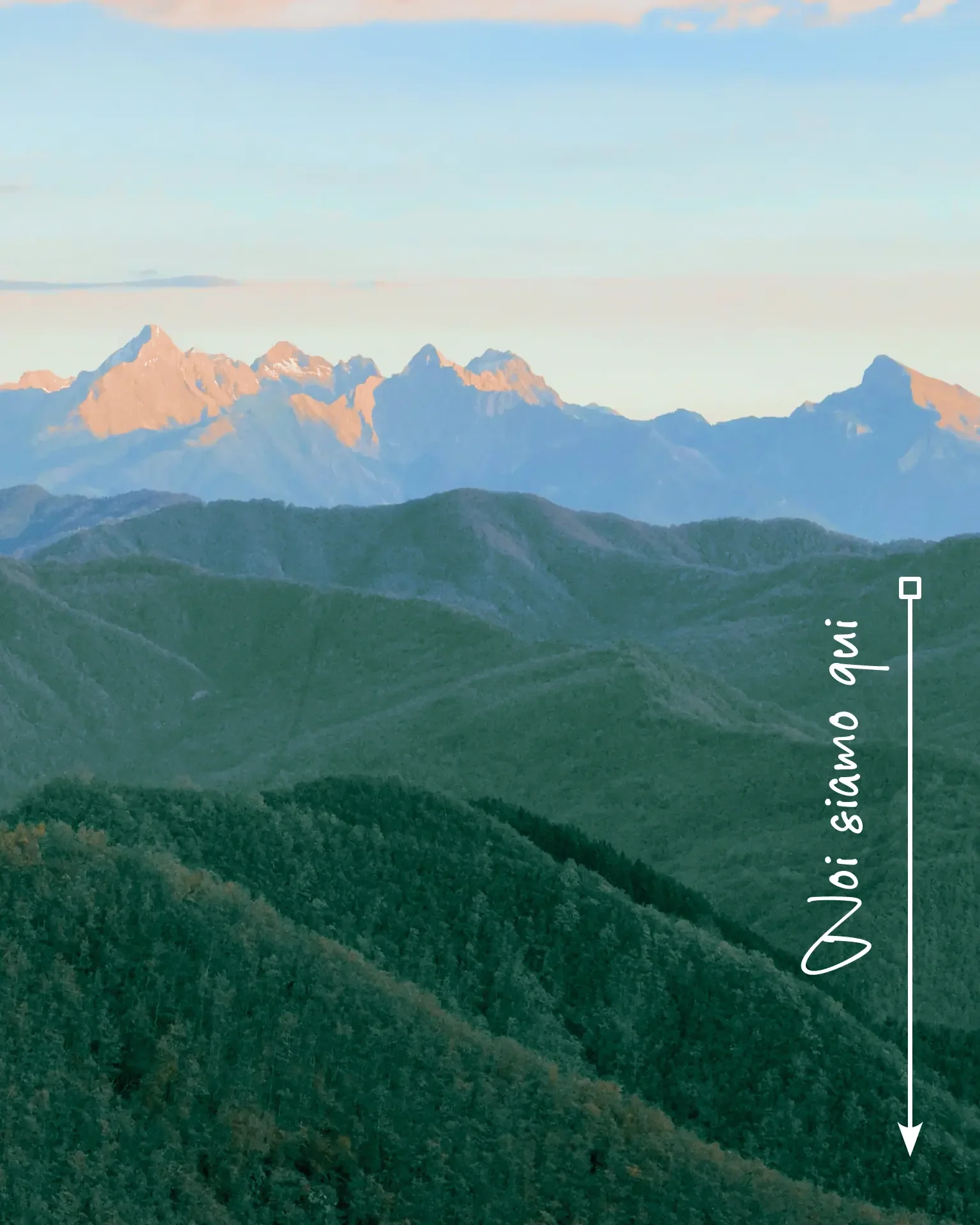 Alpi Apuane settentrionali viste dall'alta Lunigiana, primavera