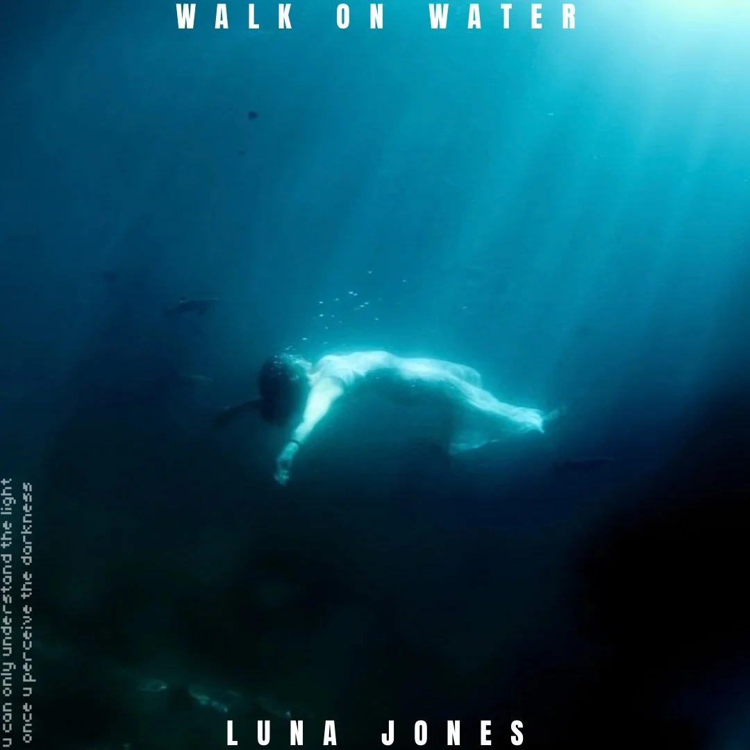 Luna Jones