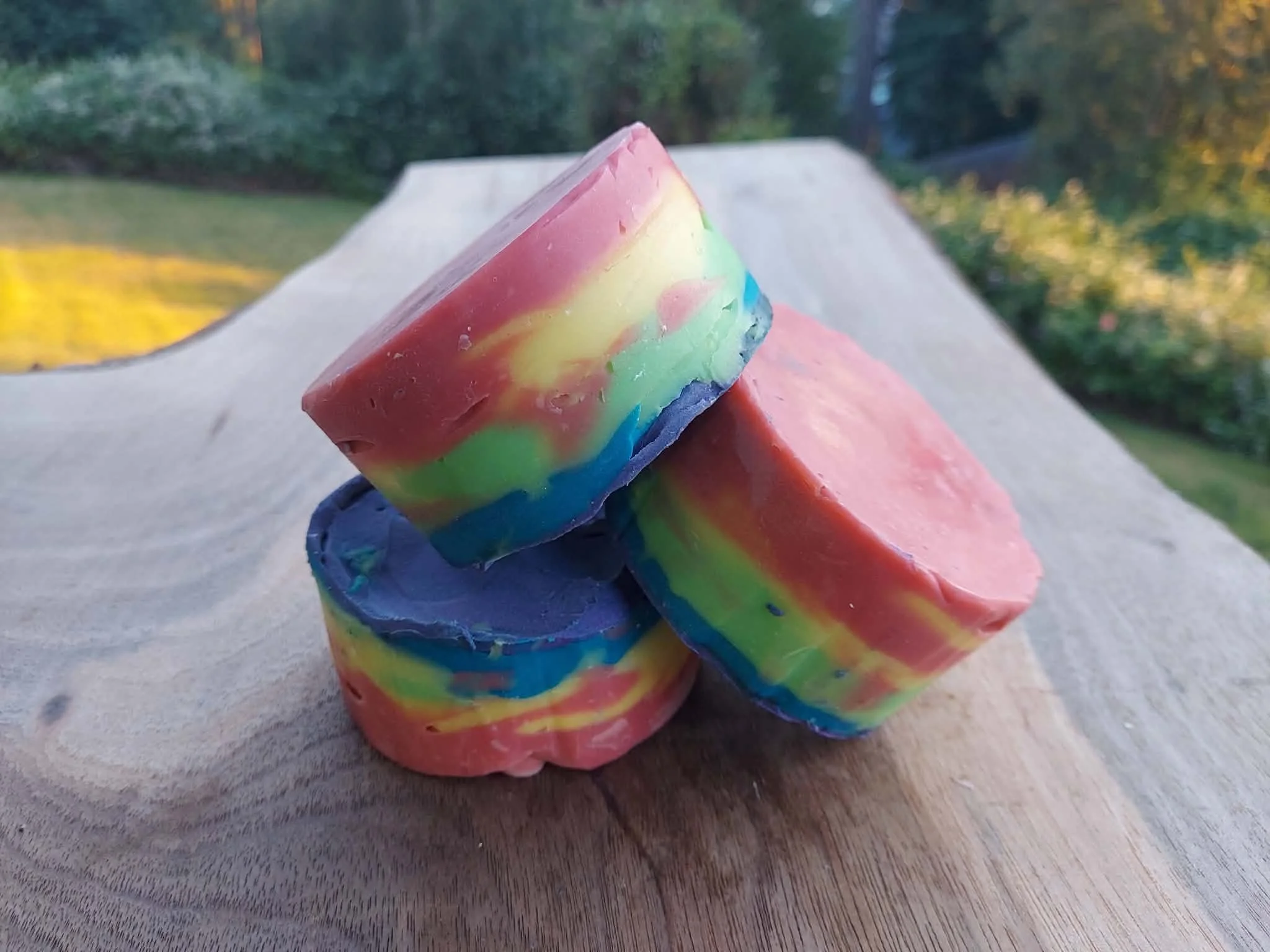 Rainbow2.jpg