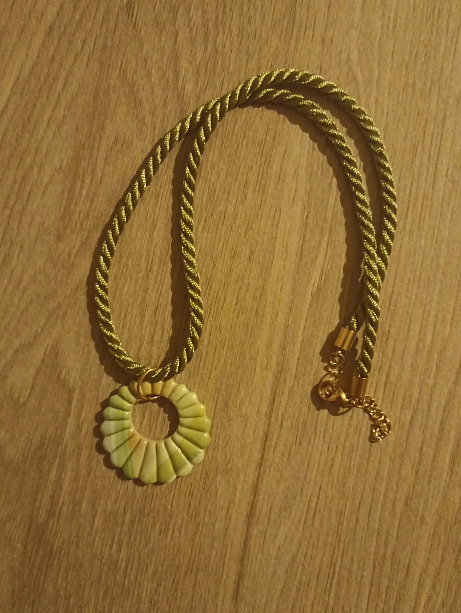 Collier  Sun