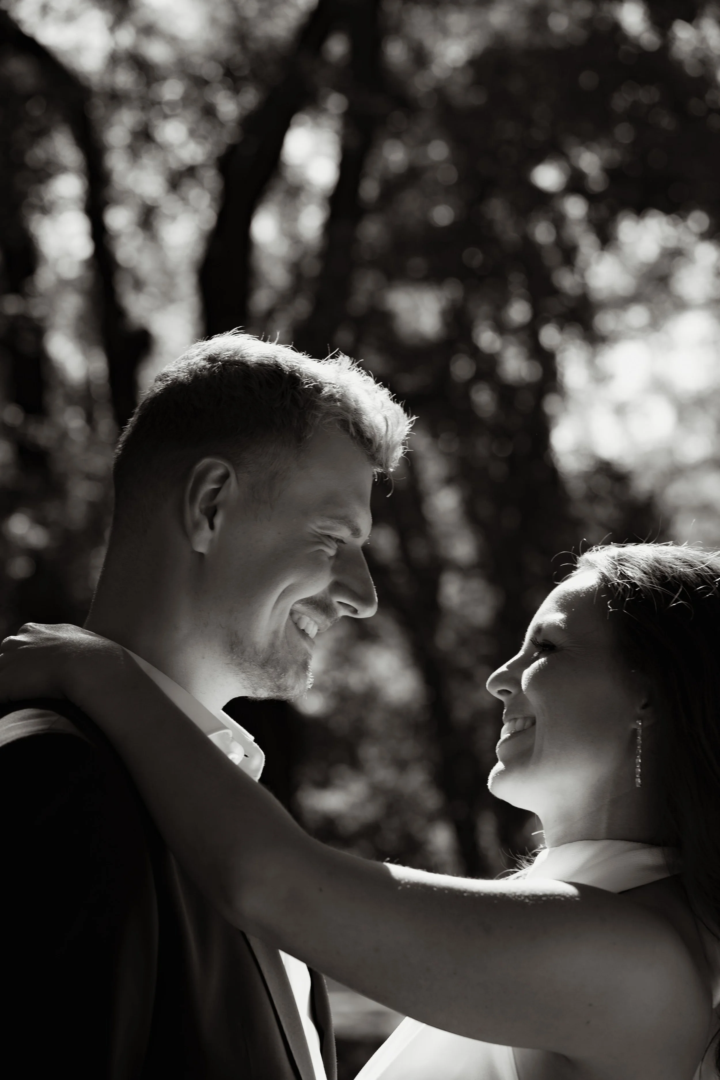 Black and white portrait of wedding couple, Bad Homburg, Germany.