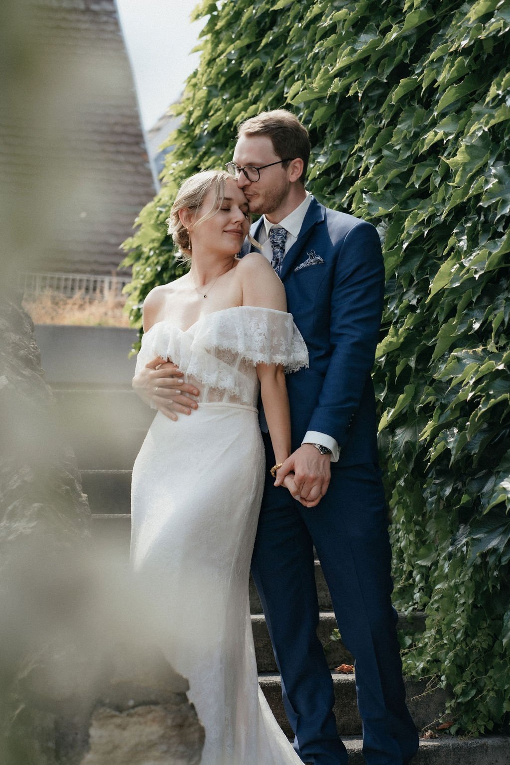 Couple shooting before ceremony by cinematic wedding photographer Jessica Di Salvo.
