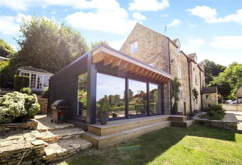 Millside, Stroud