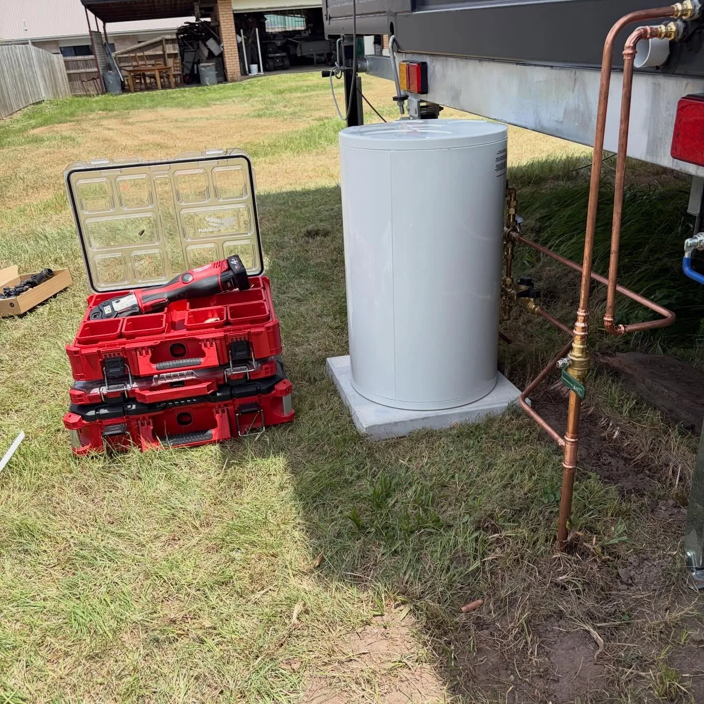 Hot water system installed.
No more screaming in the shower.
Community service completed 🔧🔥