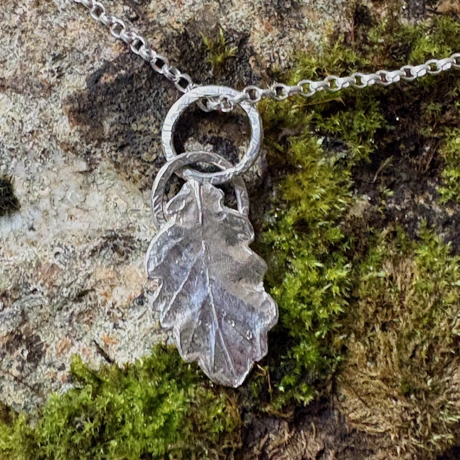 Aine 2 fine silver oak leaf pendant hammered rings.jpg