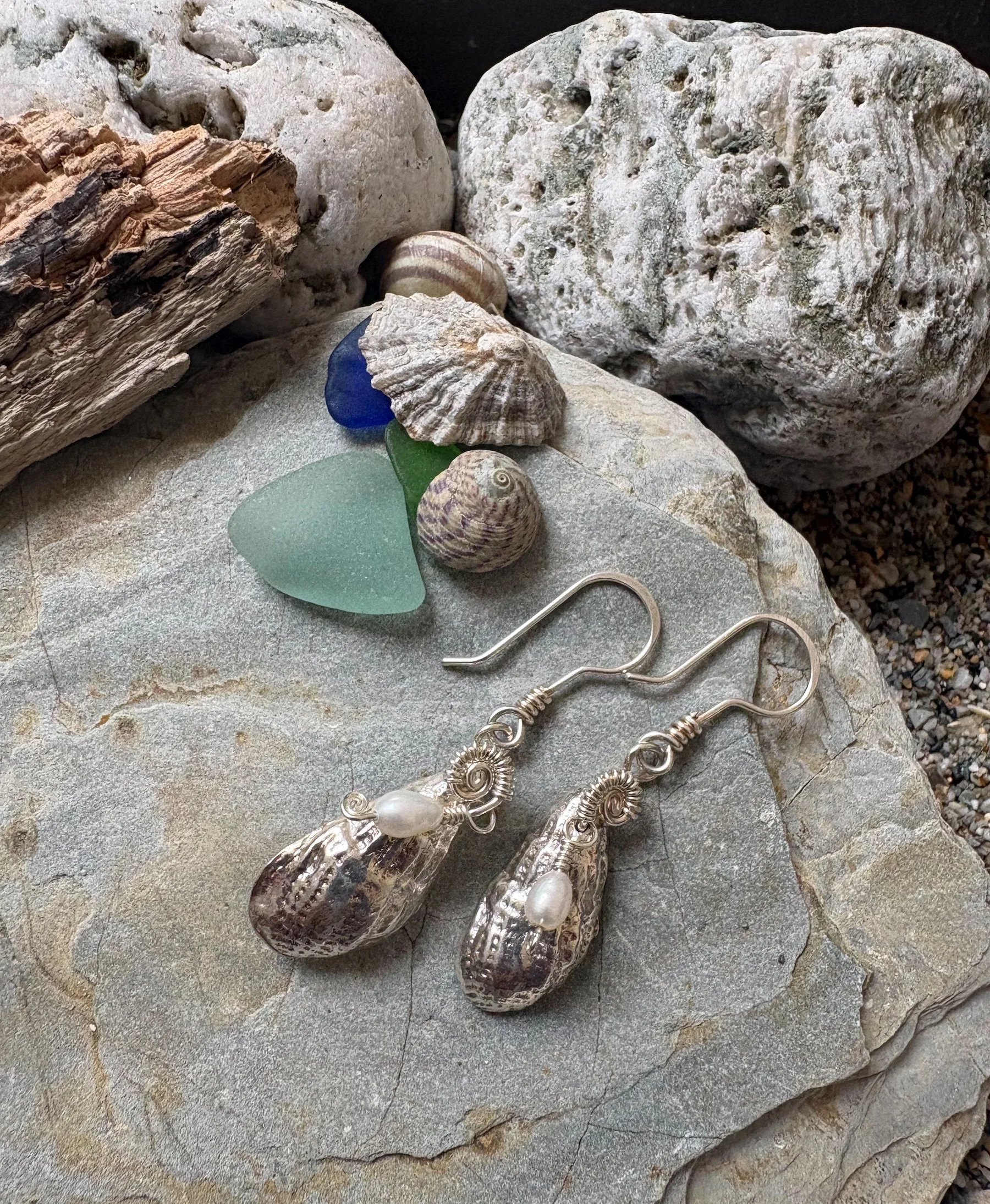 Shell Earrings 1.jpg