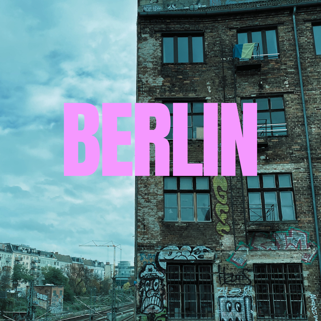 Graffiti an einer Berliner S-Bahnstrecke – urbane Straßenkunst als visuelle Inspirationsquelle