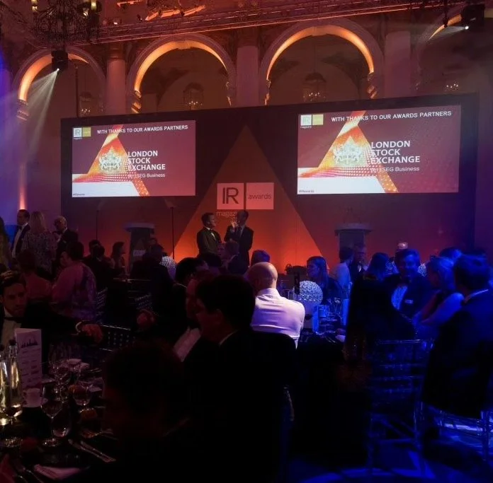 Another event done for the year 👊 IR Magazine Awards

The client wanted something simple this year so that's what we designed, a simple yet elegant design. Framed with subtle confetti dots each end. 

Design by @hubb_art 
Audio visual by @thinkavpro