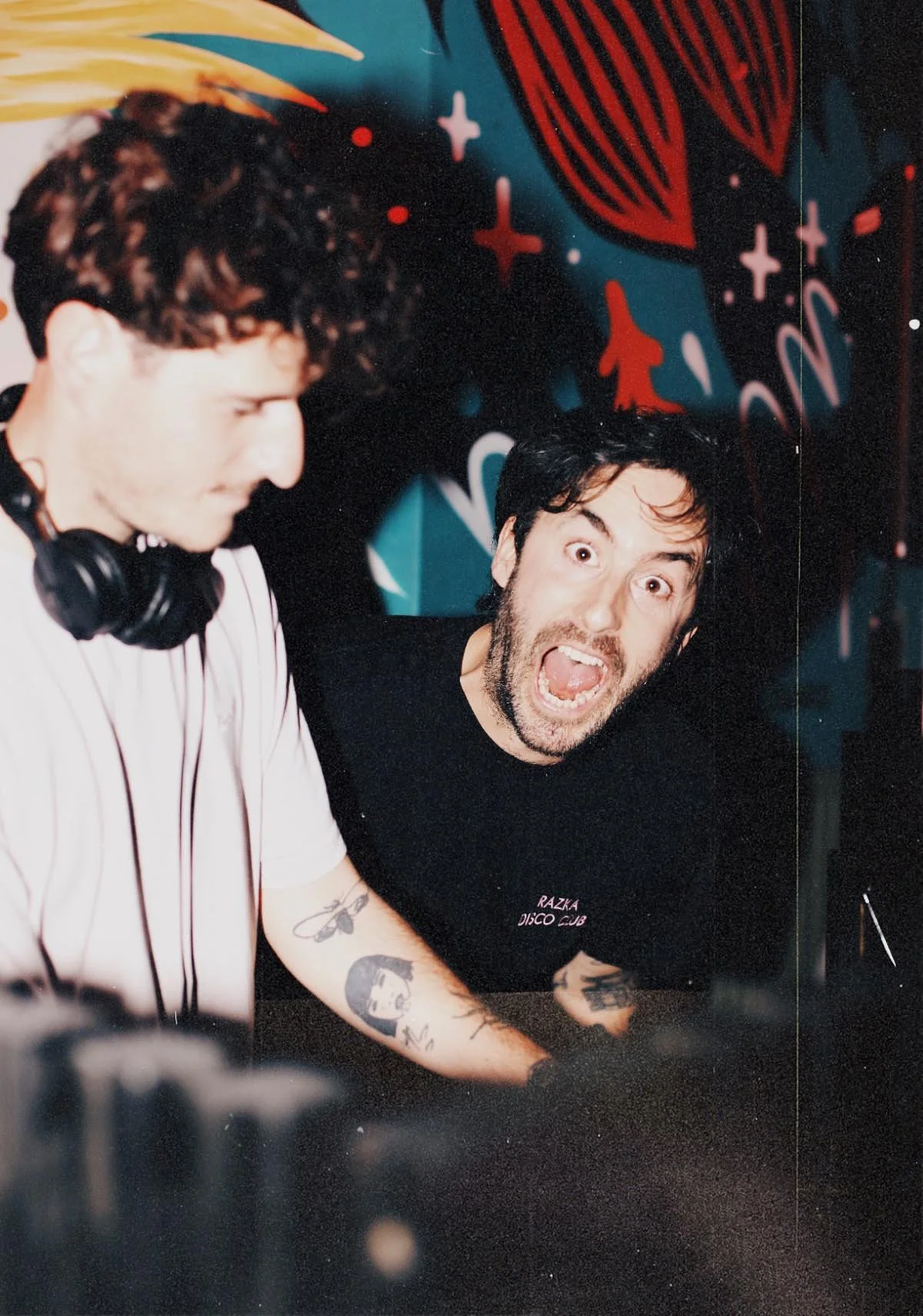 dj-house-musique-live-ambiance-club.jpg