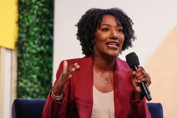Ayana Parsons speaking at an event