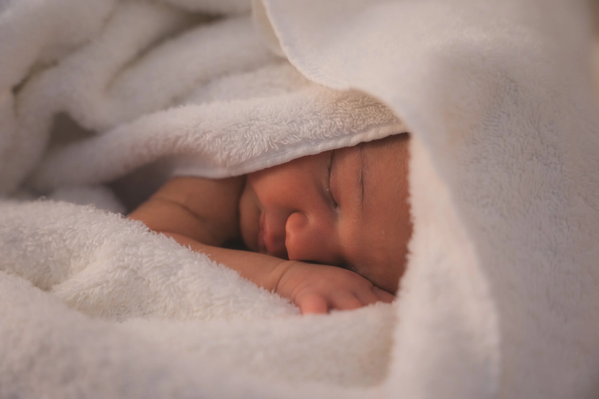 Photographe-naissance-clinique-grangette-geneve-3