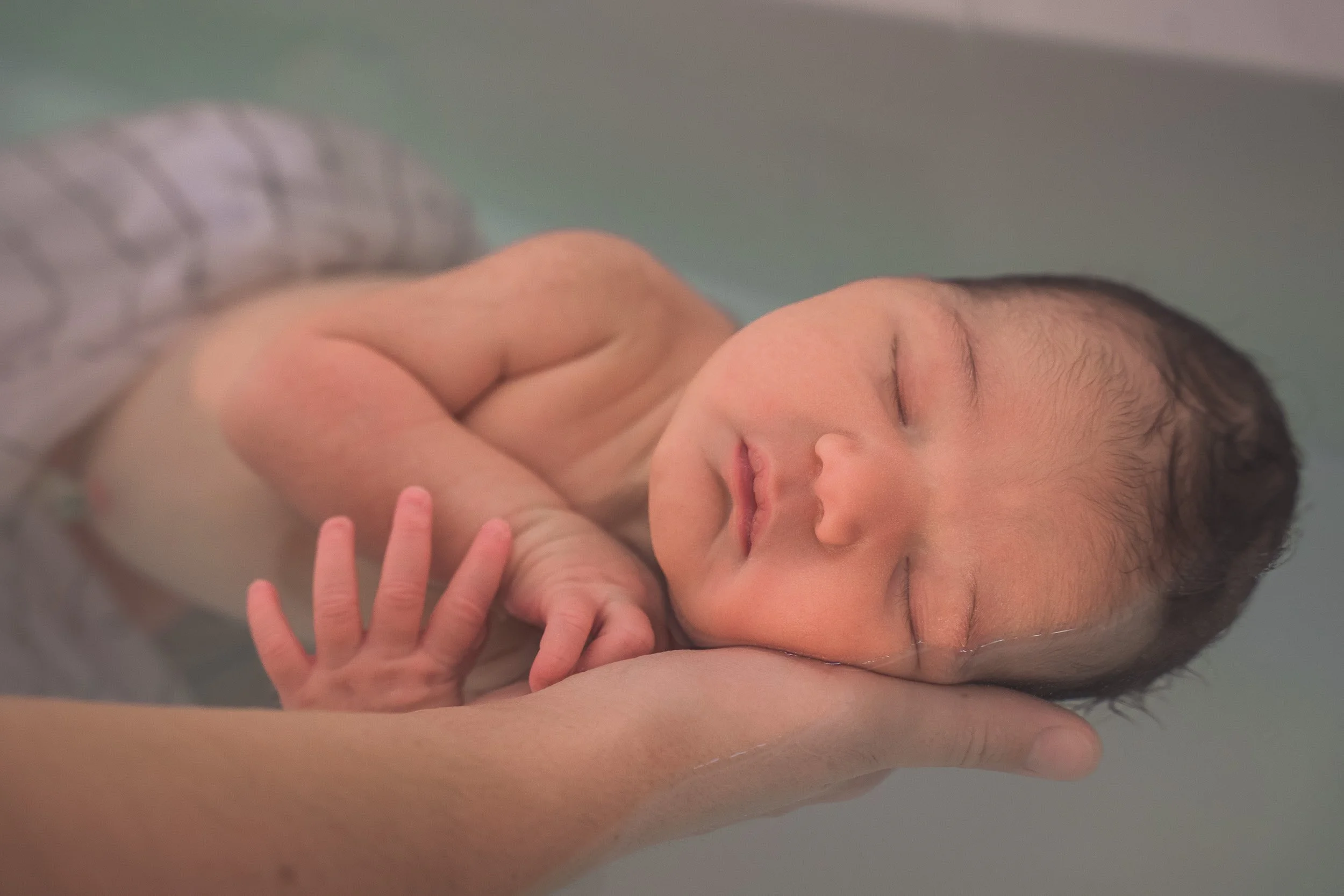 Photographe-naissance-clinique-grangette-geneve-7